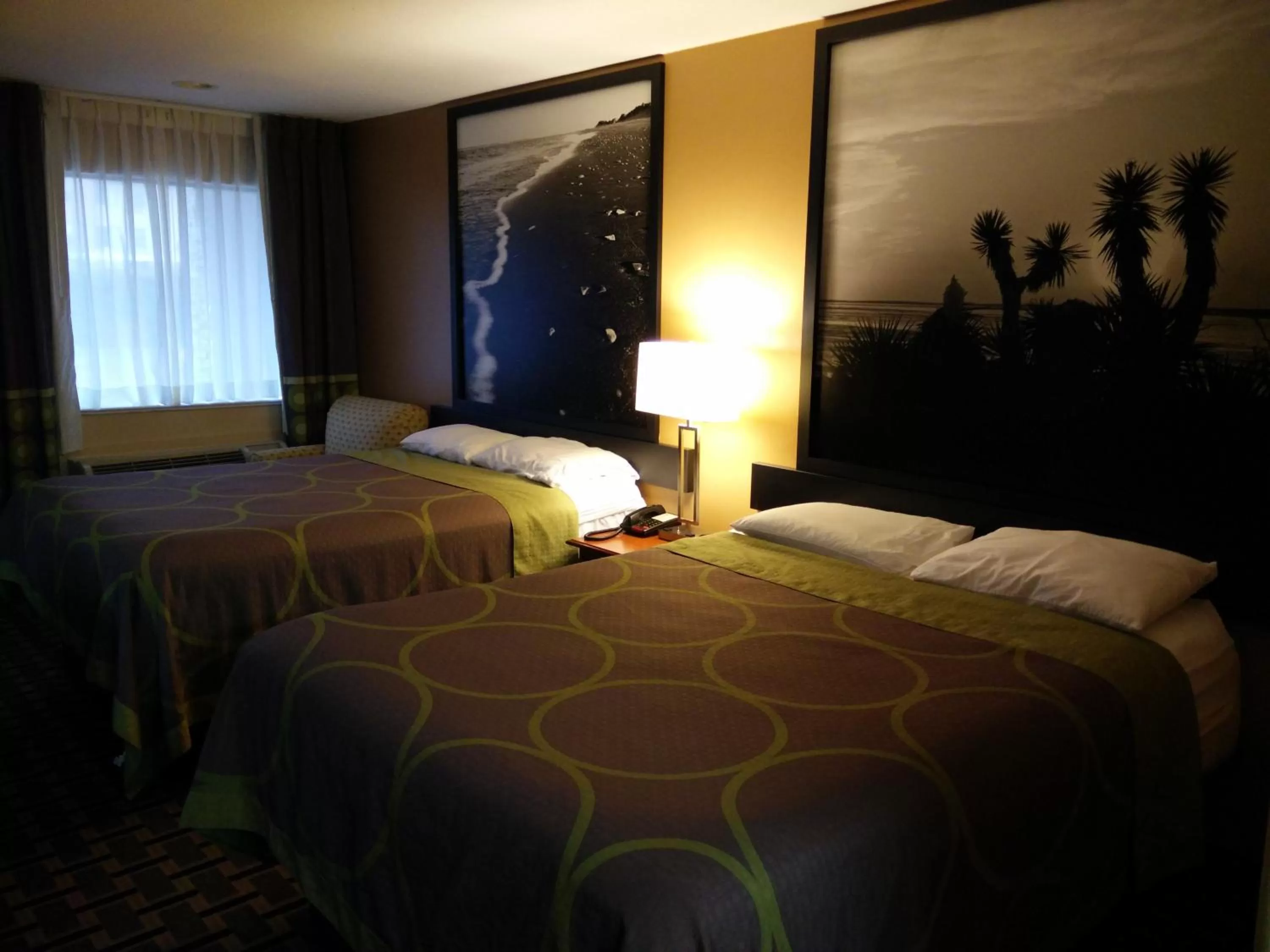 Queen Room with Two Queen Beds - Smoking in Super 8 by Wyndham Willowbrook Houston