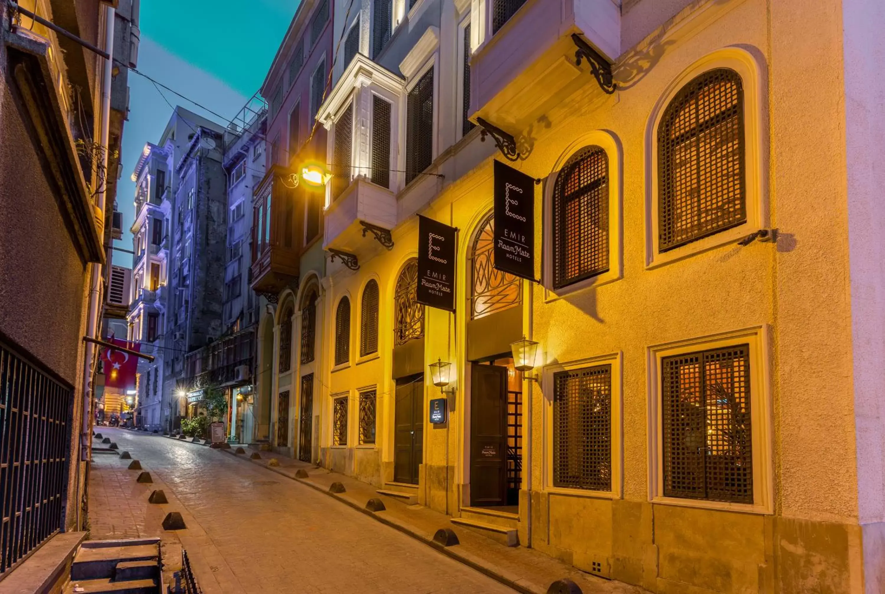 Facade/entrance in Room Mate Emir, Istanbul Facade/entrance in Room Mate Emir, Istanbul