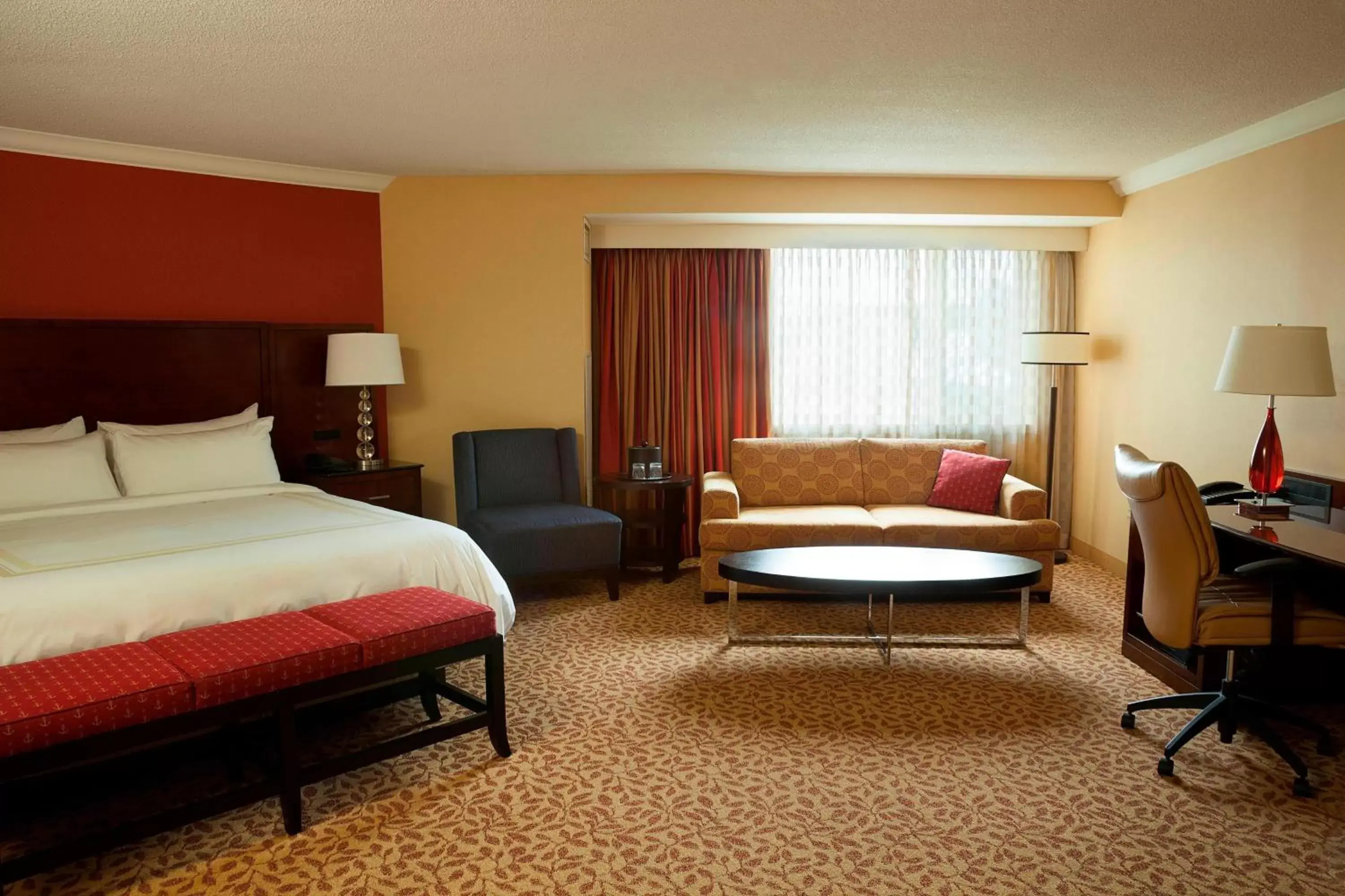 Photo of the whole room in Halifax Marriott Harbourfront Hotel