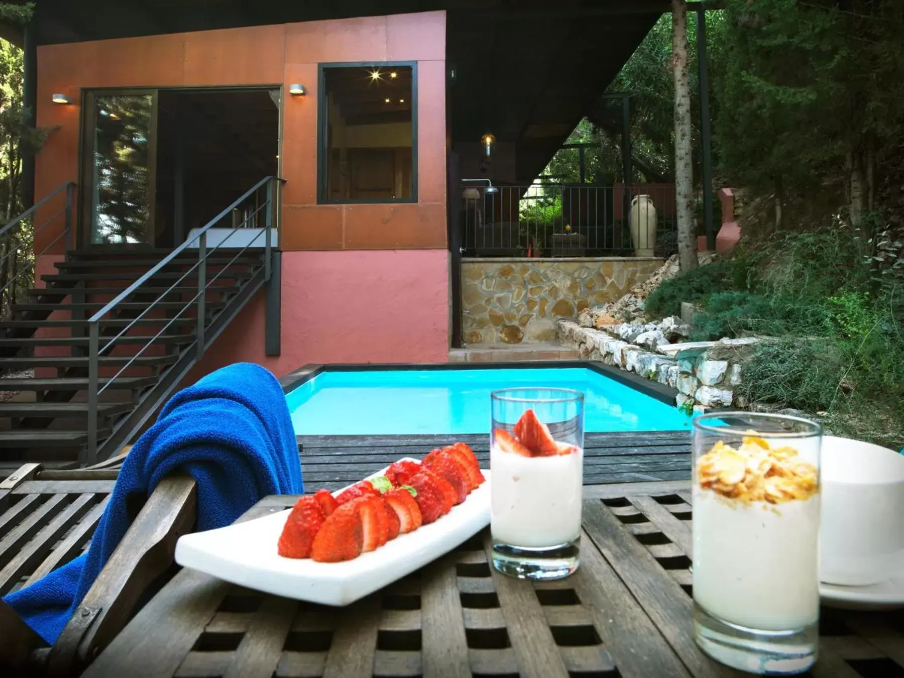 Swimming Pool in Mont-Sant