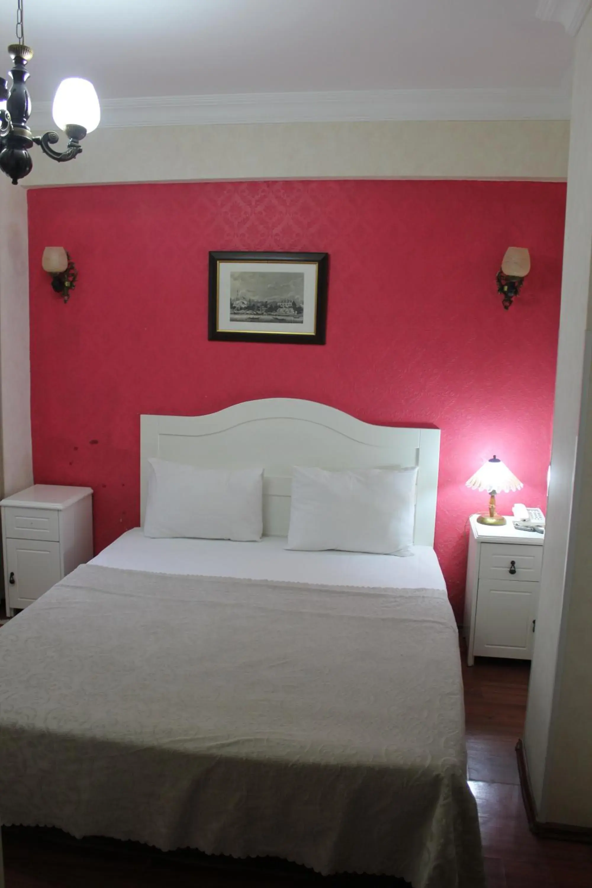 Bedroom, Room Photo in Asmali Hotel