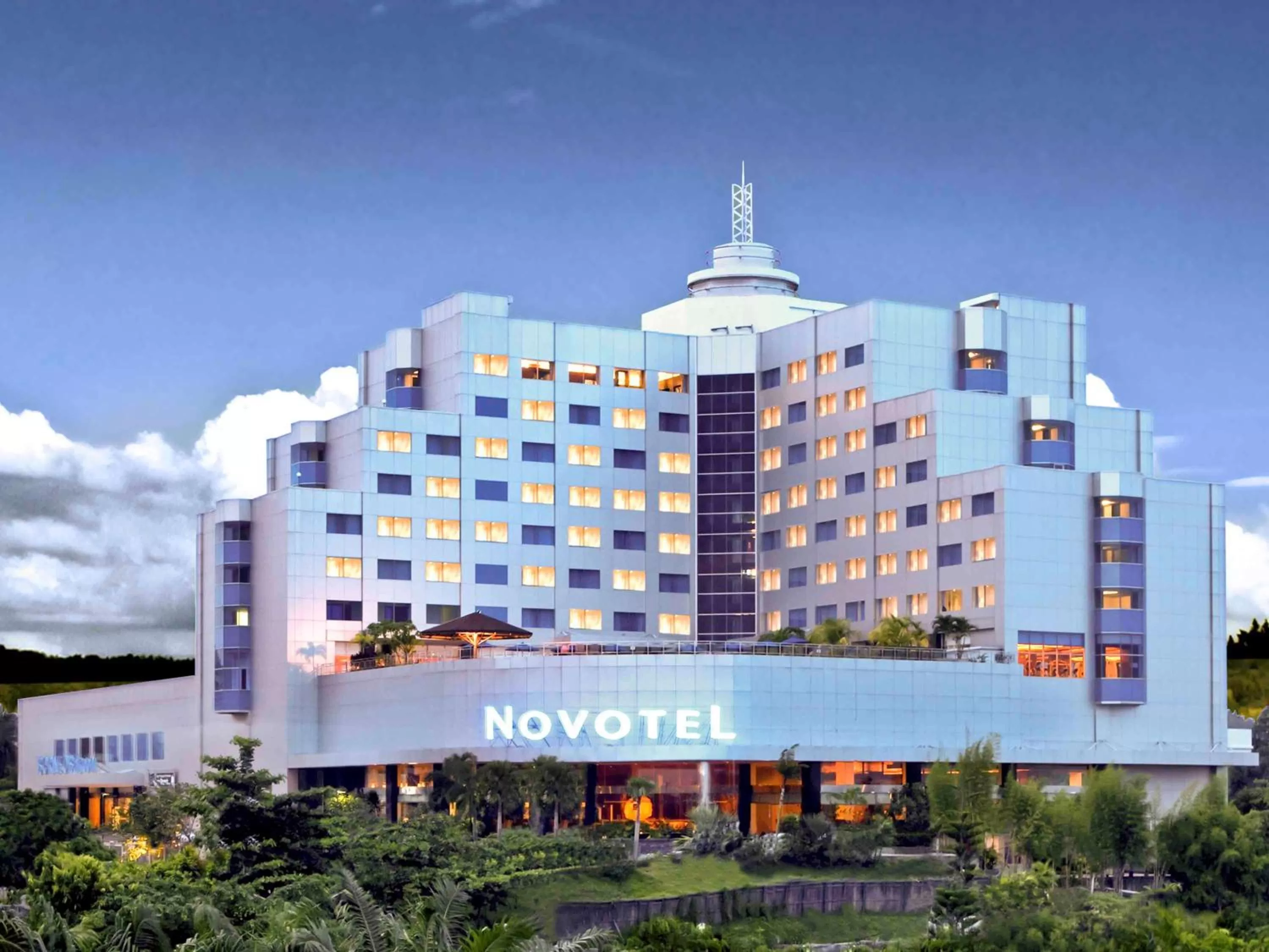 Property building in Novotel Balikpapan