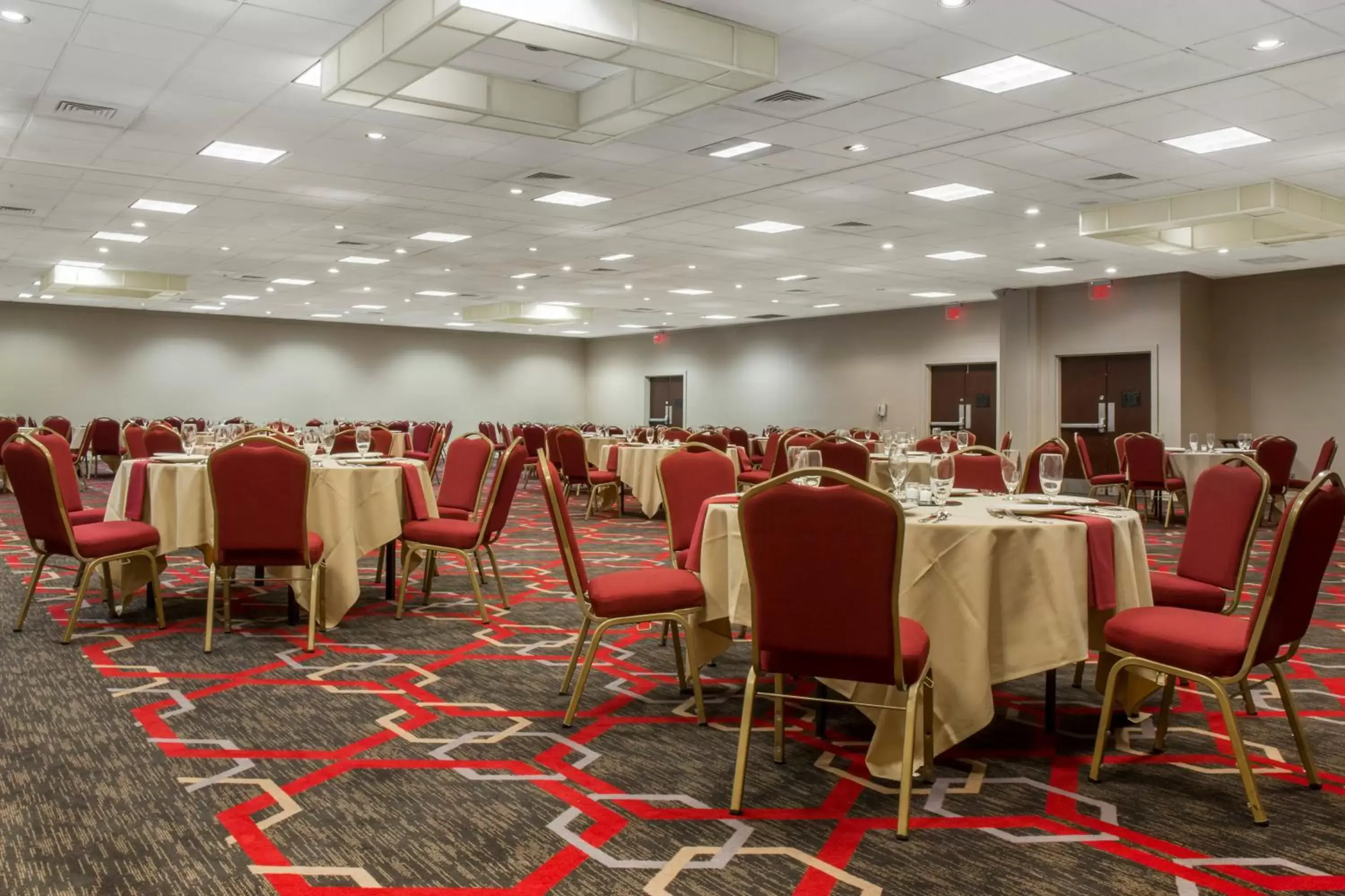 Meeting/conference room, Restaurant/Places to Eat in Quality Inn Lexington - Horse Park