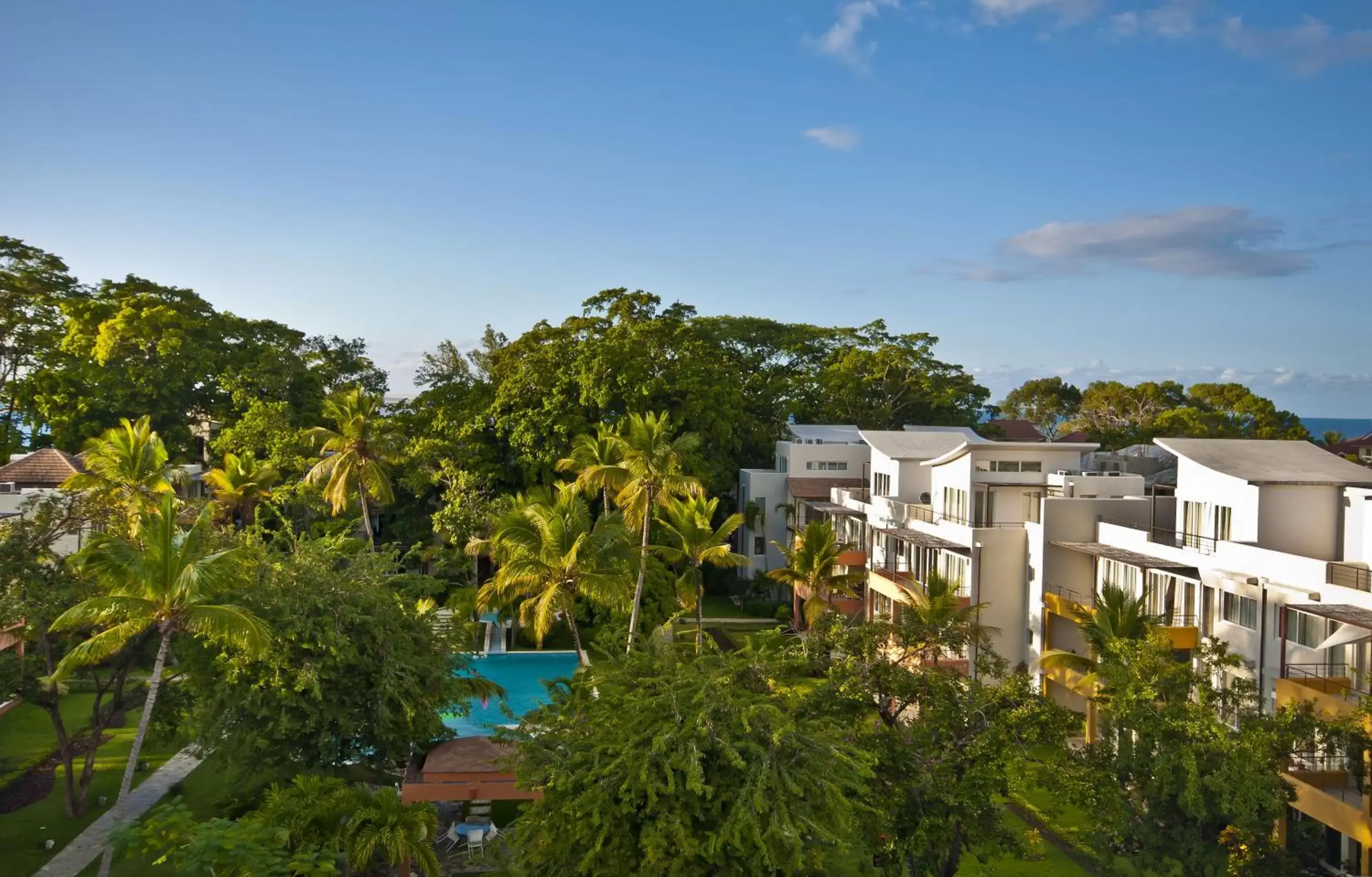 Facade/entrance, Pool View in Instyle Residences at Infiniti Blu