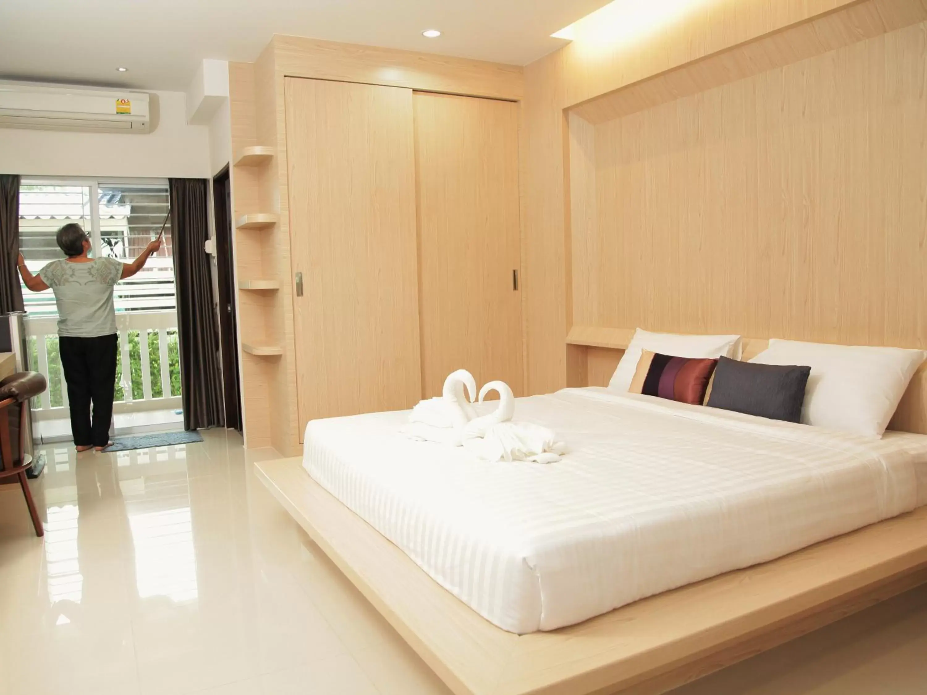 Bedroom, Bed in U Duay Gan Garden Home