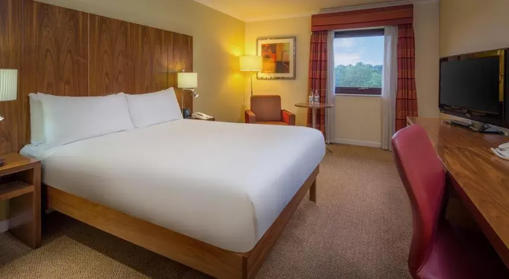 Bed in Delta Hotels by Marriott Milton Keynes
