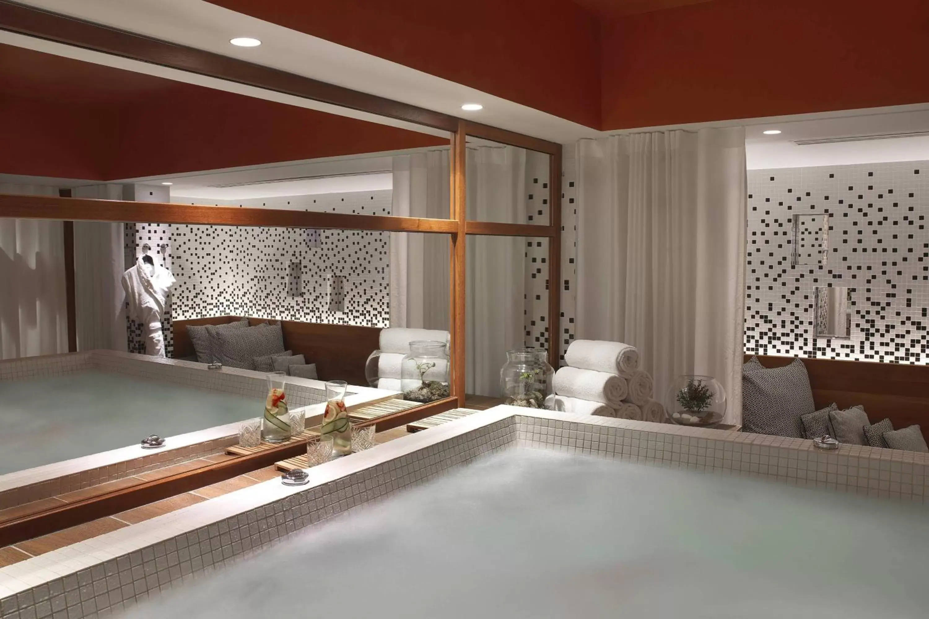 Swimming pool, Bathroom in Renaissance Paris Republique Hotel & Spa