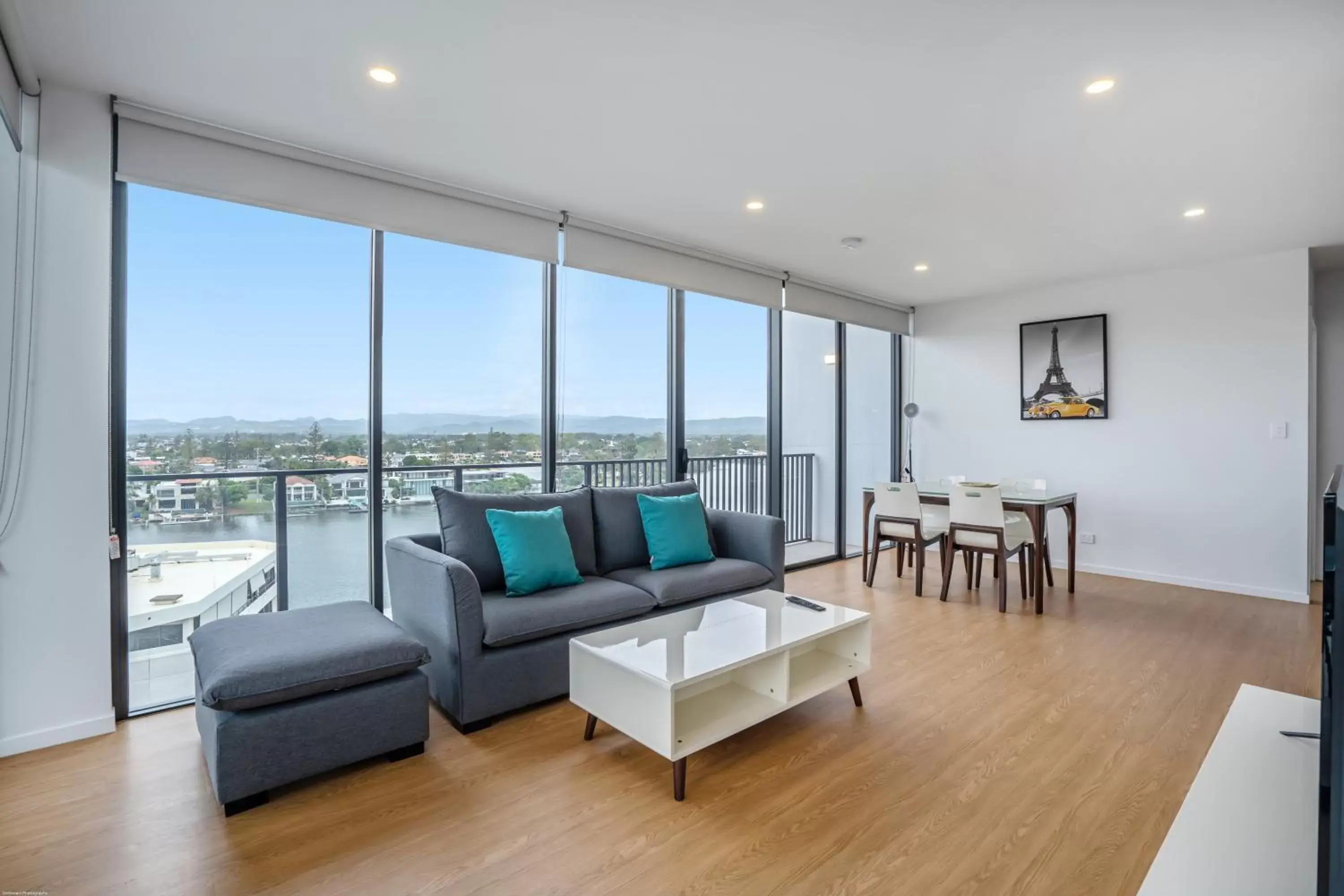 Living room, Seating Area in Peninsular Gold Coast