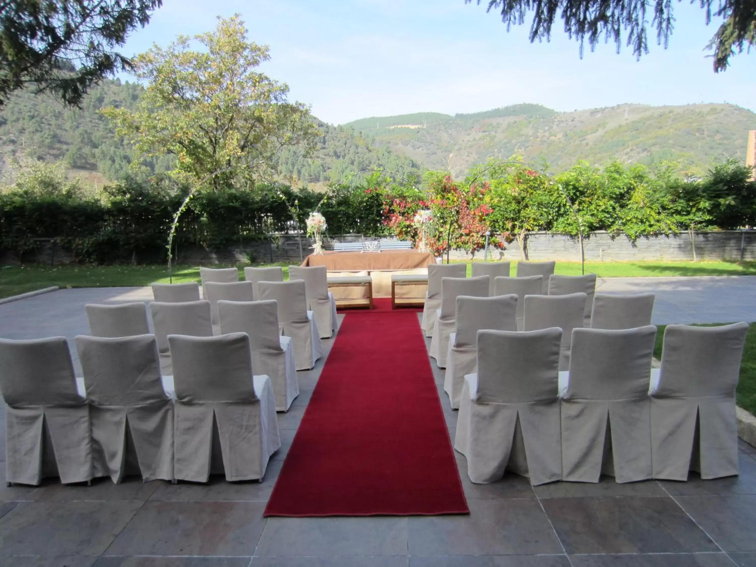 View (from property/room), Banquet Facilities in Parador de Villafranca del Bierzo