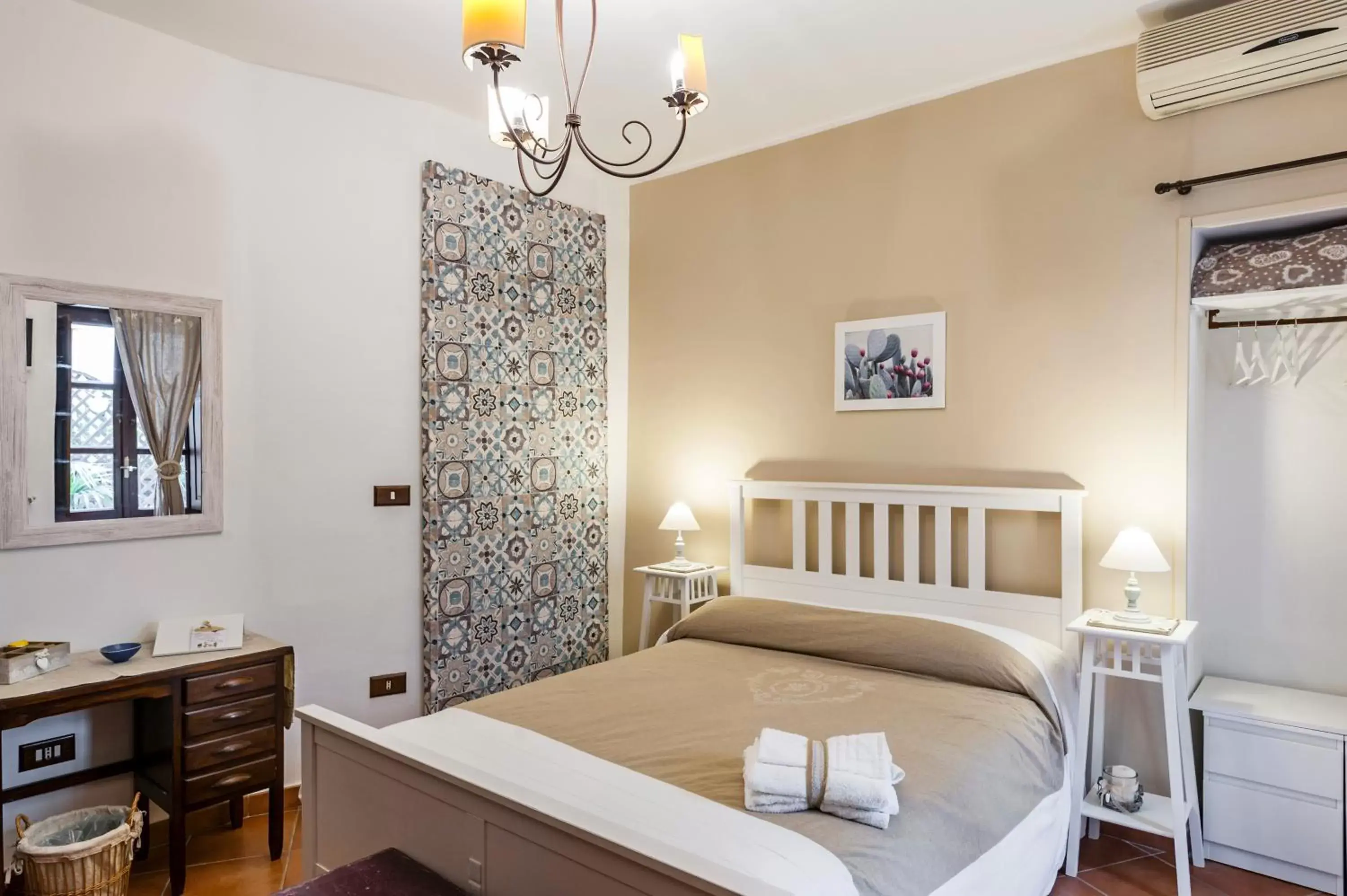 Bedroom, Bed in Dream Holiday Ortigia