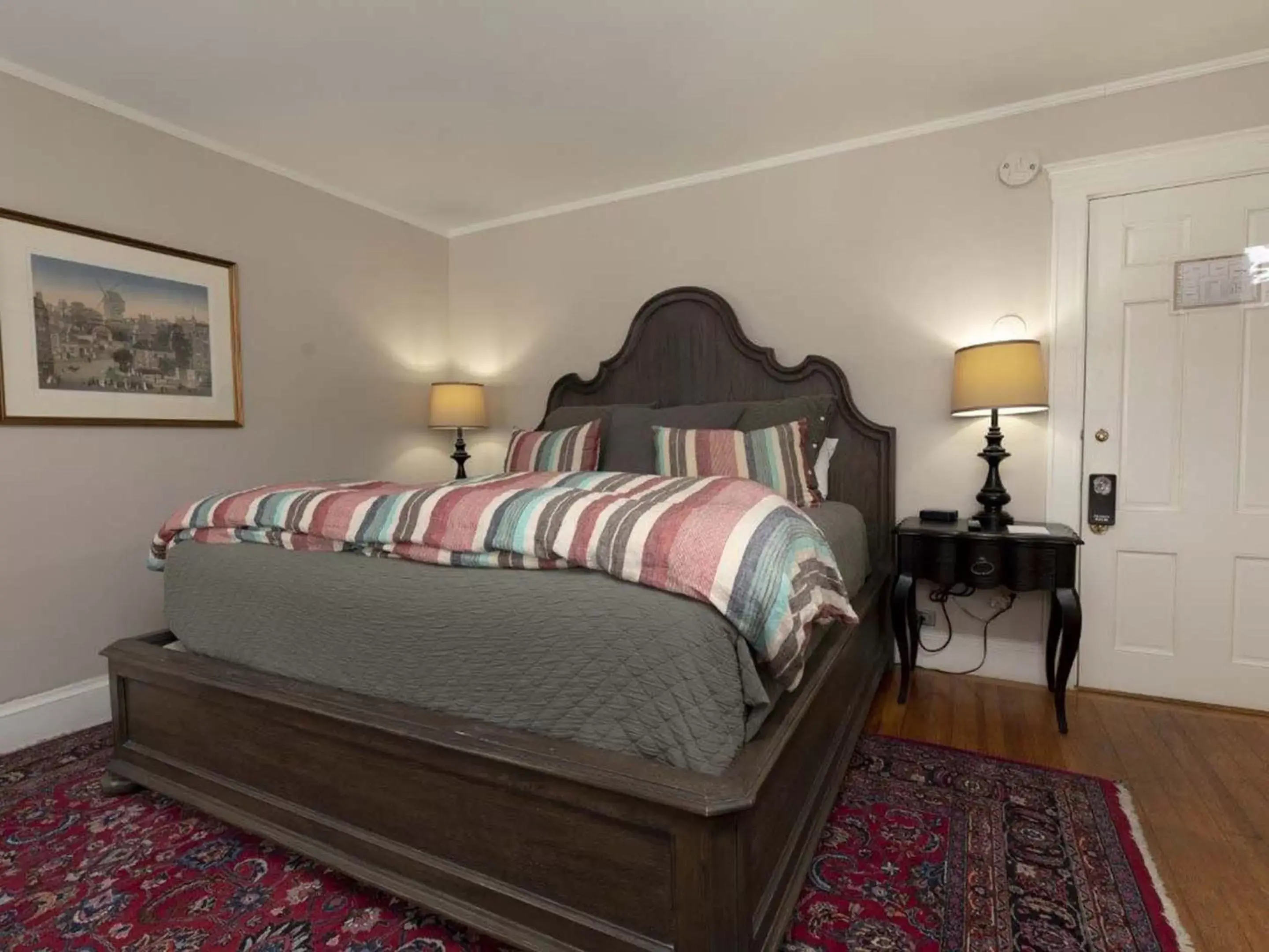 Bed in The White House Inn