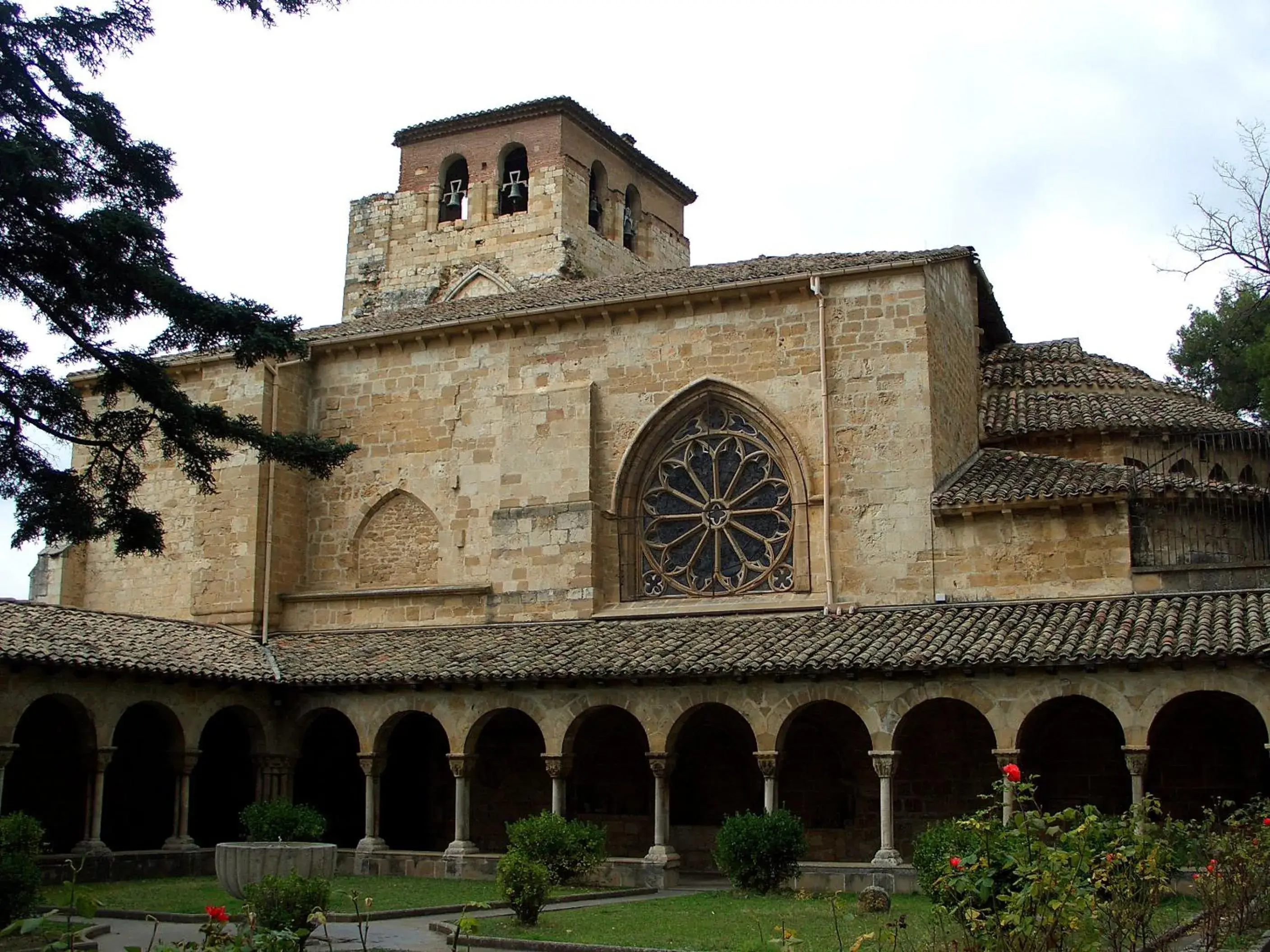 Nearby landmark, Property Building in Hotel Yerri