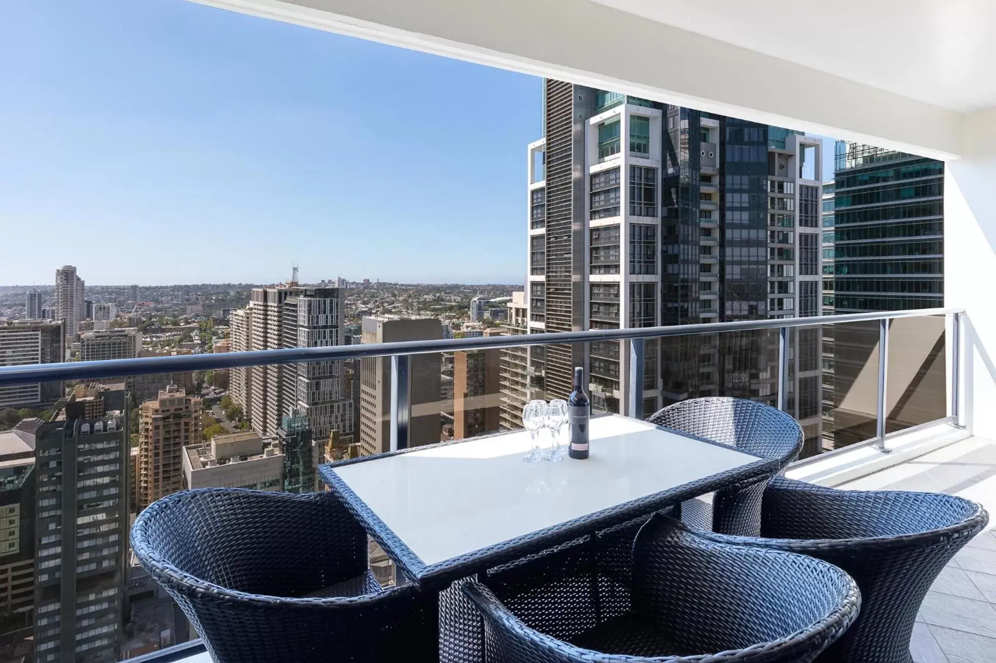 View (from property/room), Balcony/Terrace in Meriton Suites Kent Street, Sydney