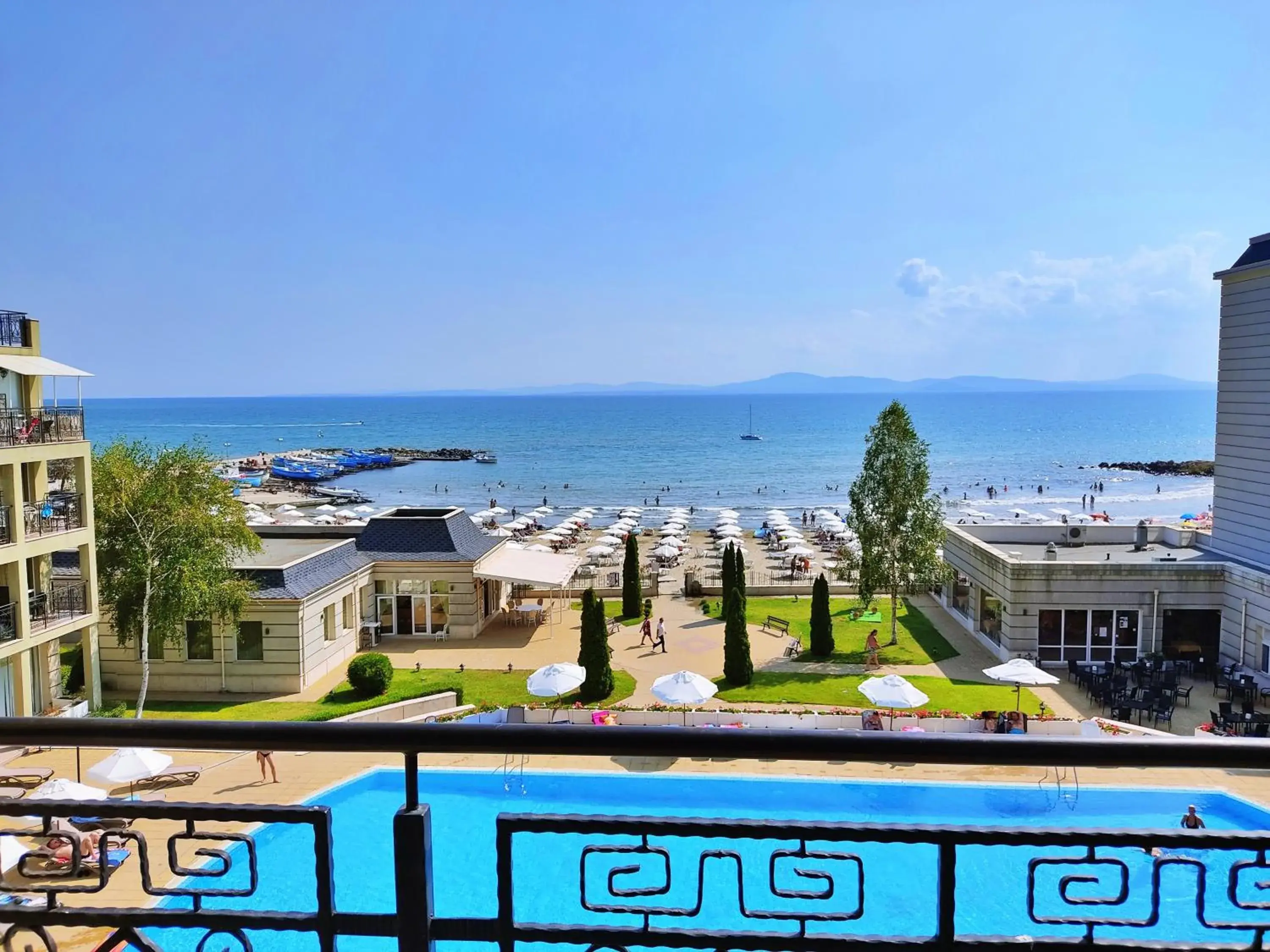 Sea view, Swimming Pool in Festa Pomorie Resort