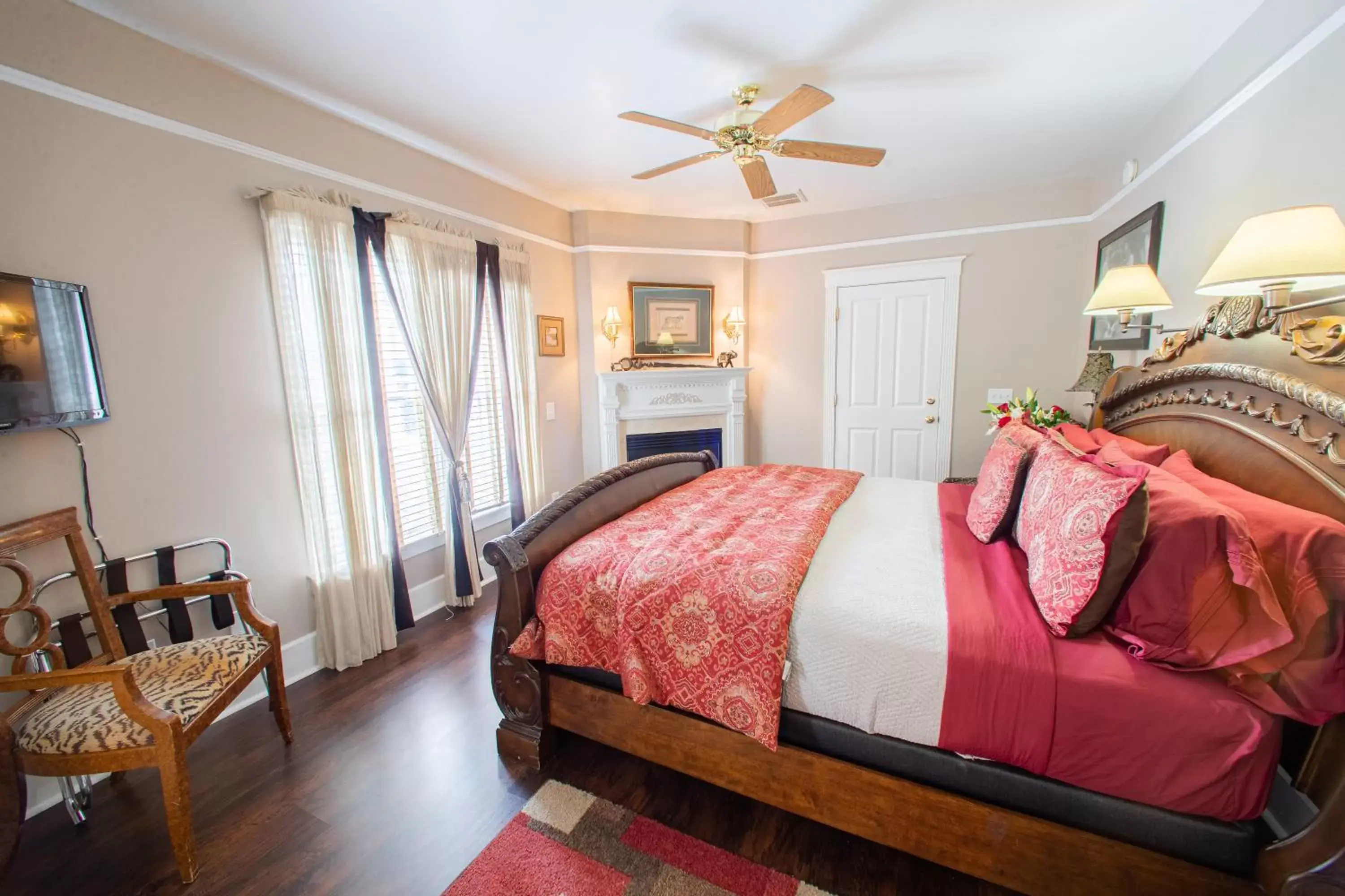 King Suite in Carriage Way Centennial House - Adult Only- Saint Augustine King Suite in Carriage Way Centennial House - Adult Only- Saint Augustine