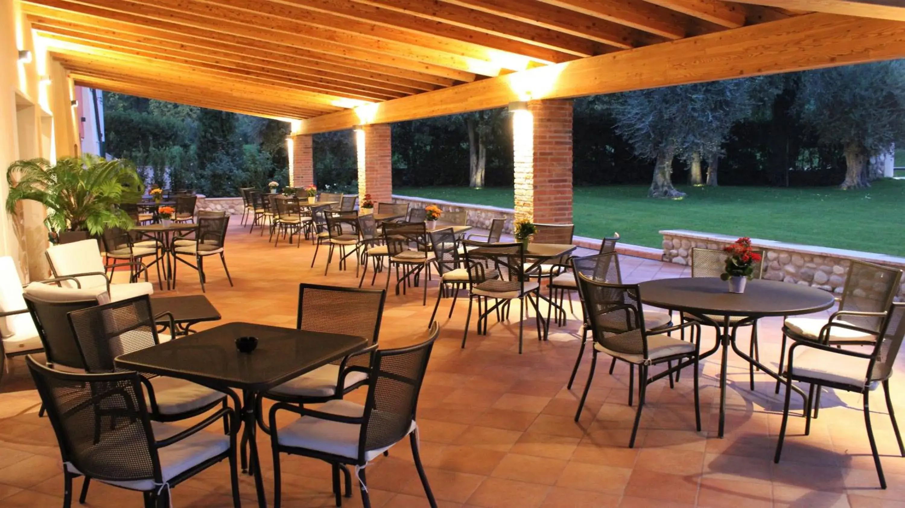 Patio, Restaurant/Places to Eat in Borgo Romantico Relais