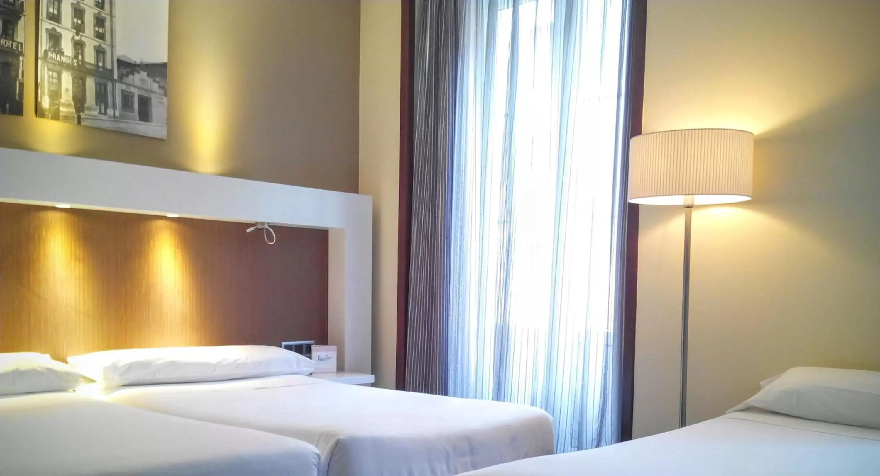 Bed in Gran Hotel España