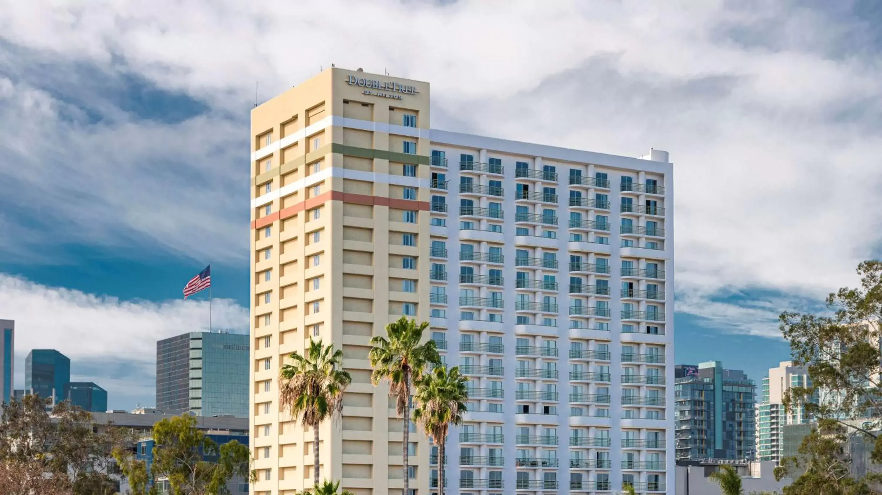 Property Building in DoubleTree by Hilton San Diego Downtown