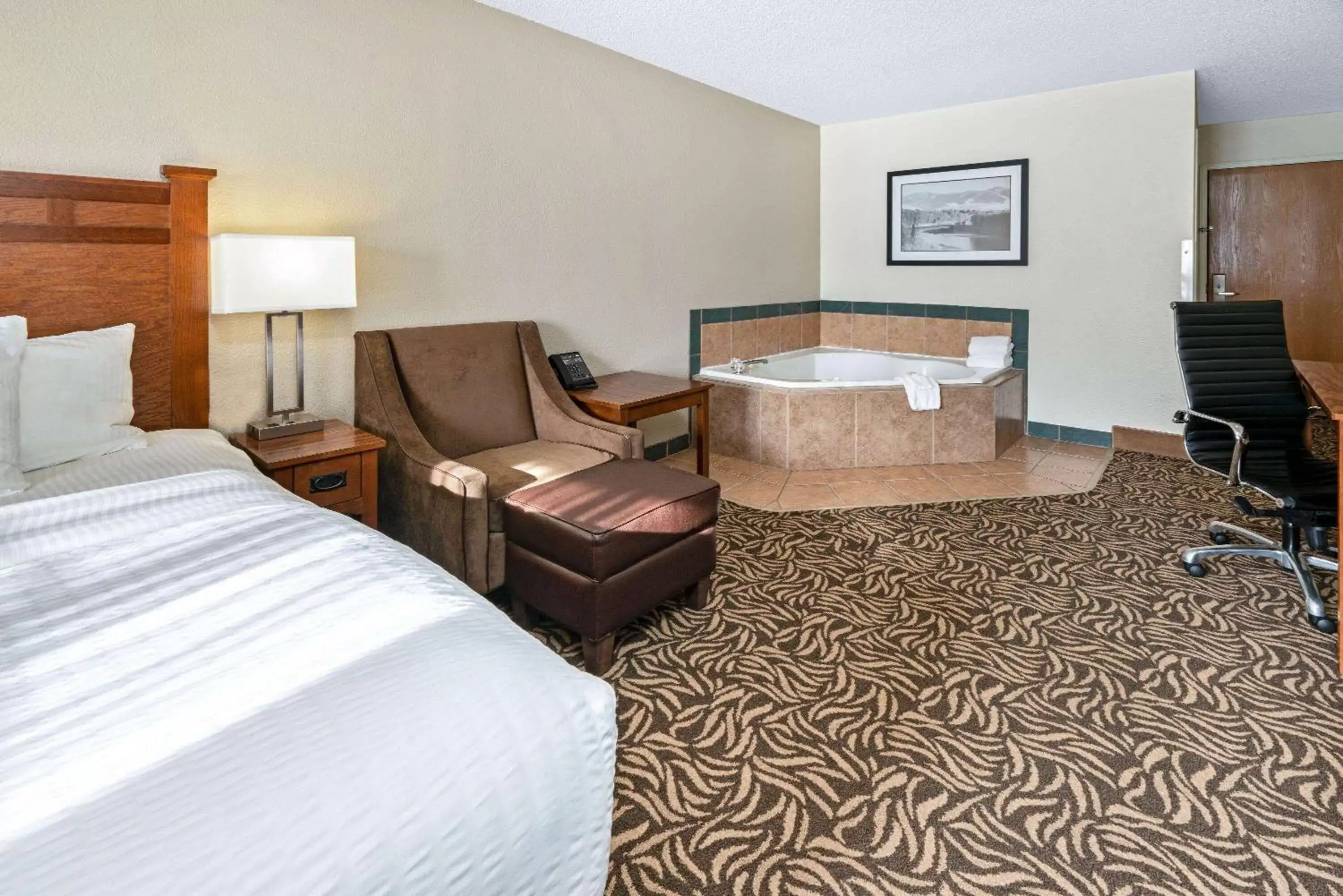 Photo of the whole room in La Quinta Inn by Wyndham Missoula