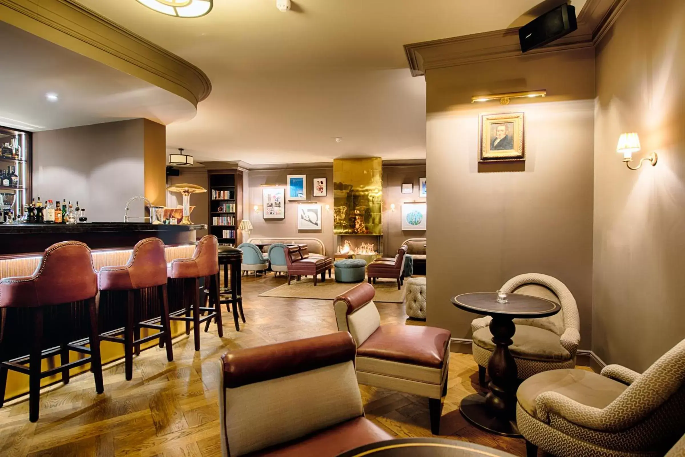 Lounge or bar, Restaurant/Places to Eat in Mondrian Suites Berlin am Checkpoint Charlie