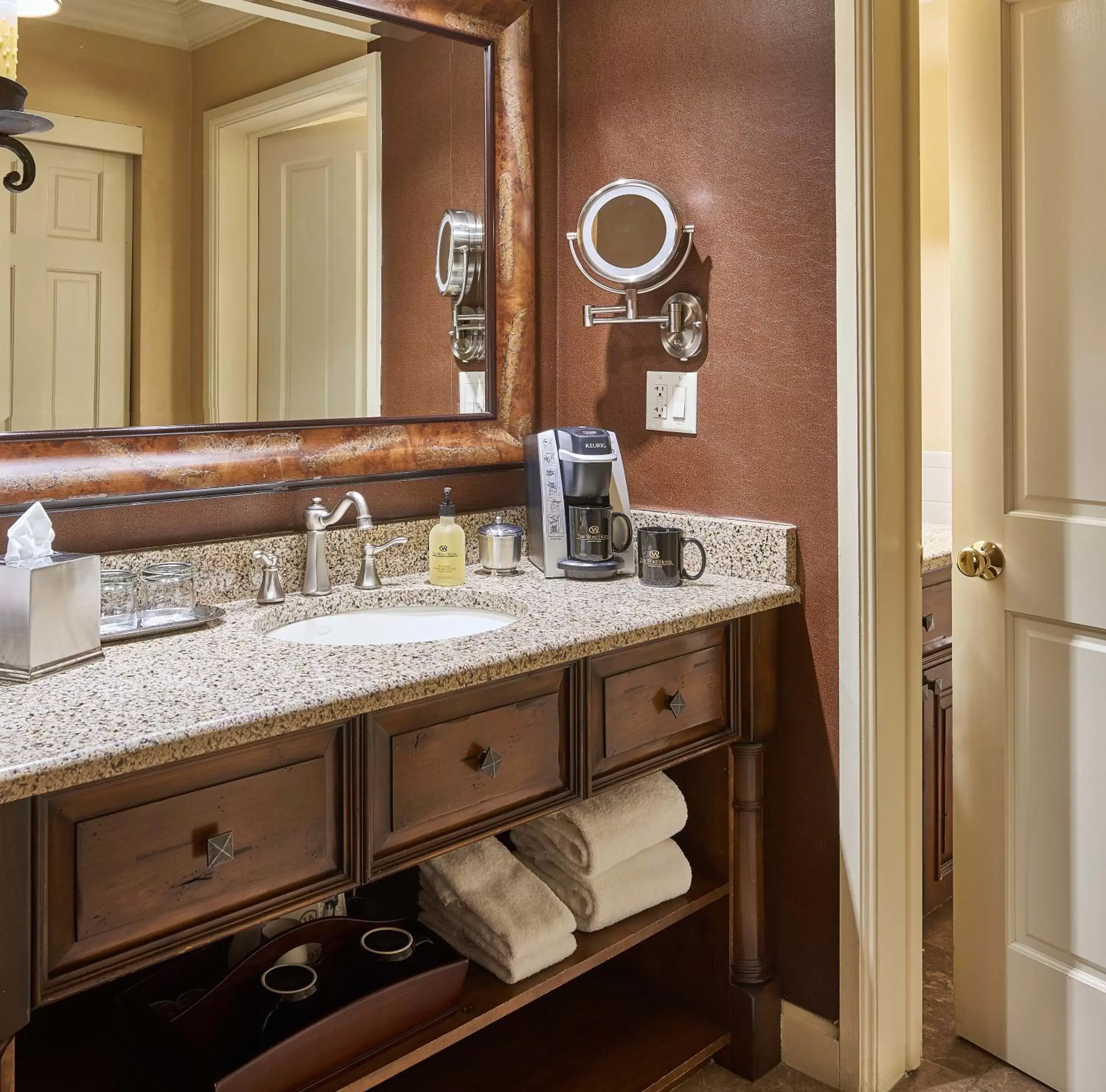 Bathroom in The Wort Hotel