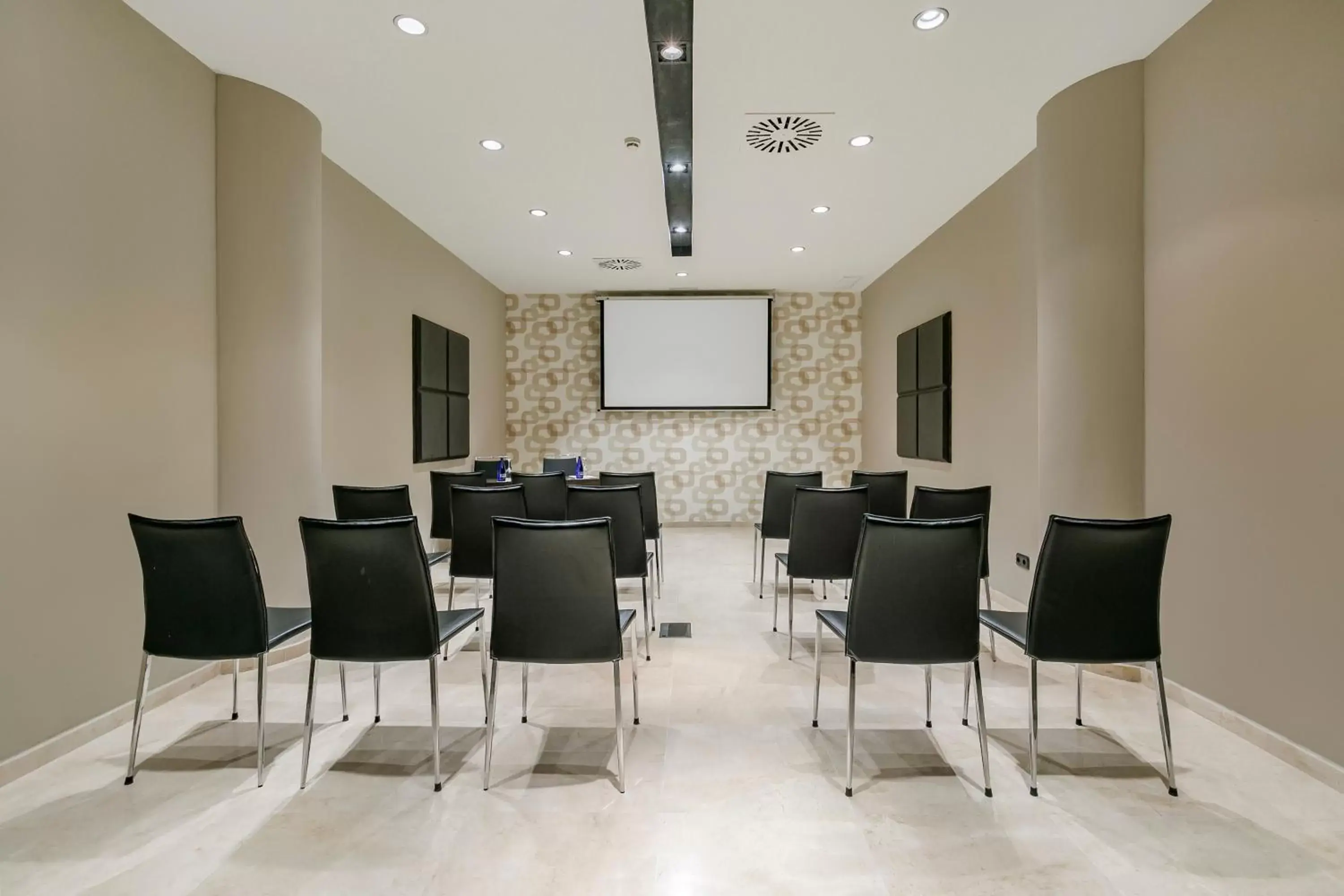 Meeting/conference room in Sol Principe