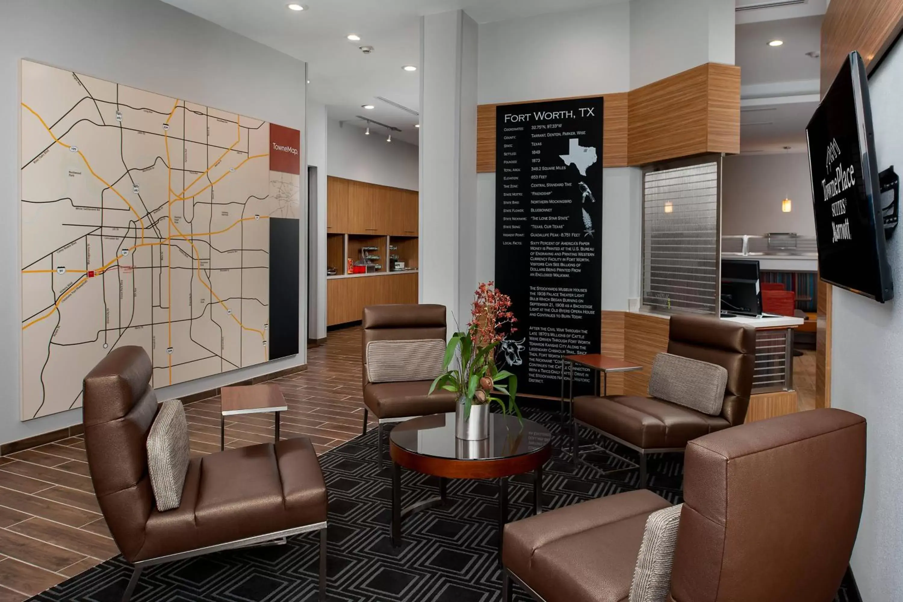 Lounge or bar, Lobby/Reception in TownePlace Suites Fort Worth University Area/Medical Center