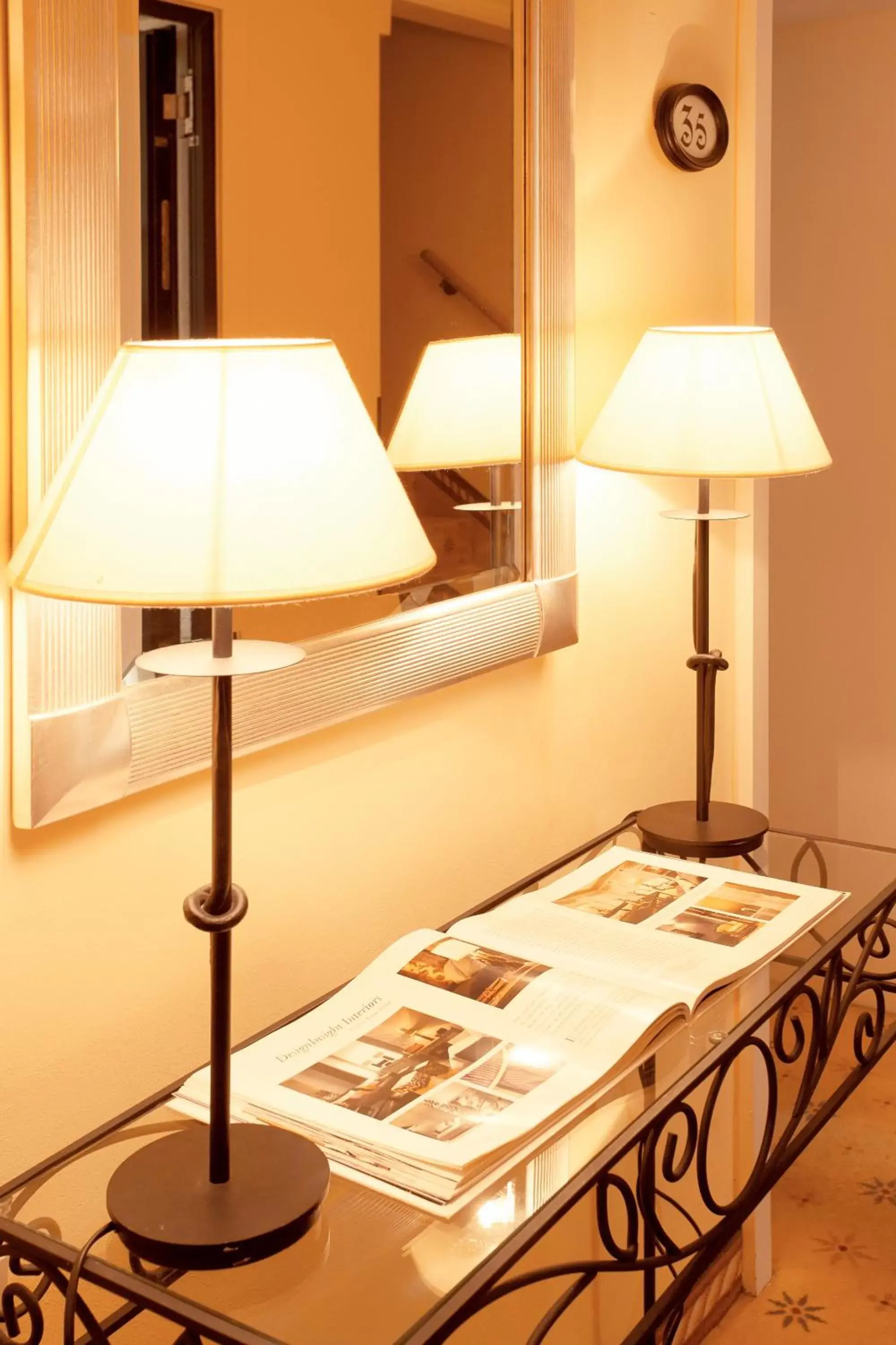 Decorative detail, Bathroom in Hotel Villa Florentina