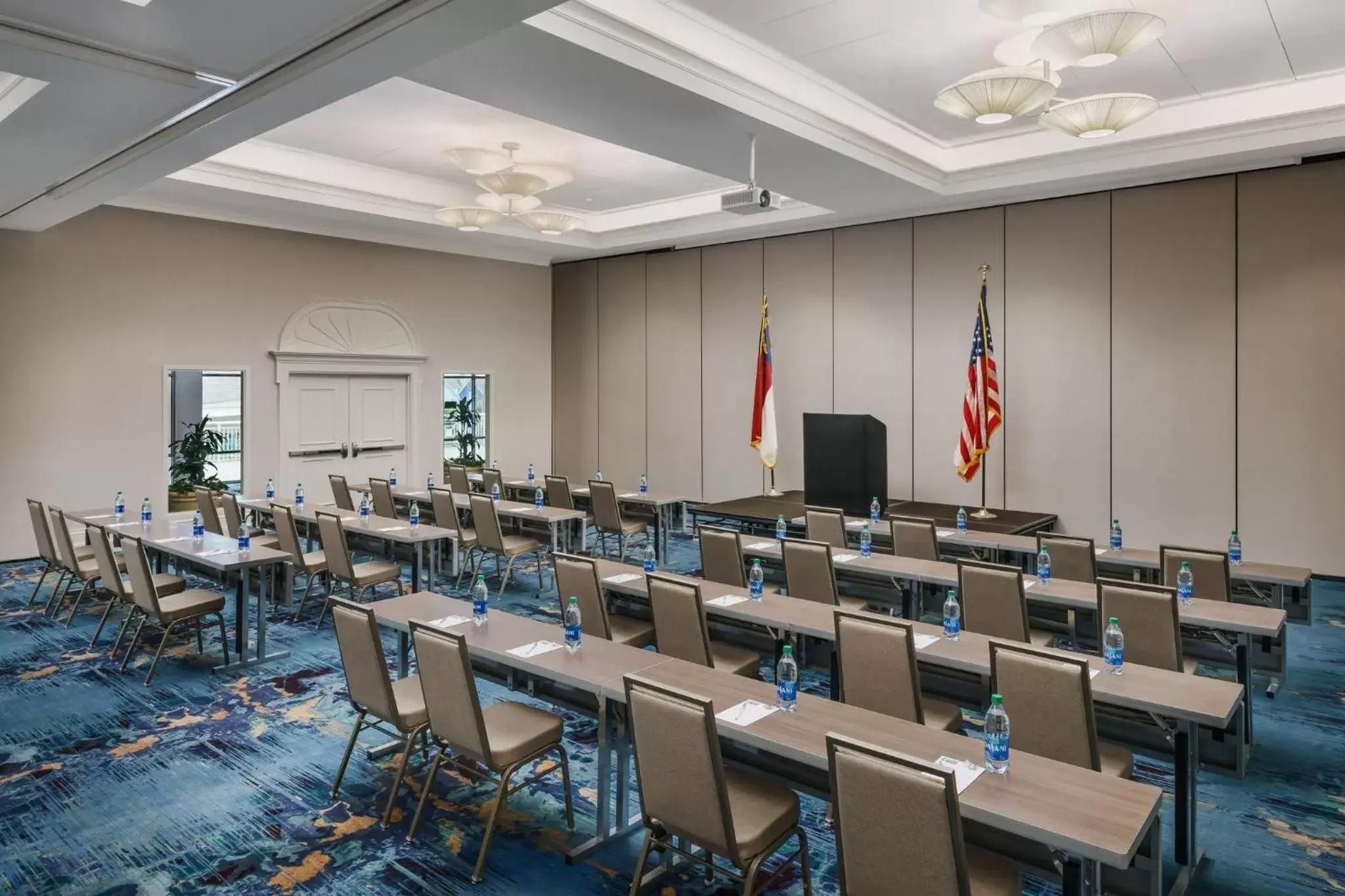 Banquet/Function facilities in Holiday Inn Resort Lumina on Wrightsville Beach, an IHG Hotel