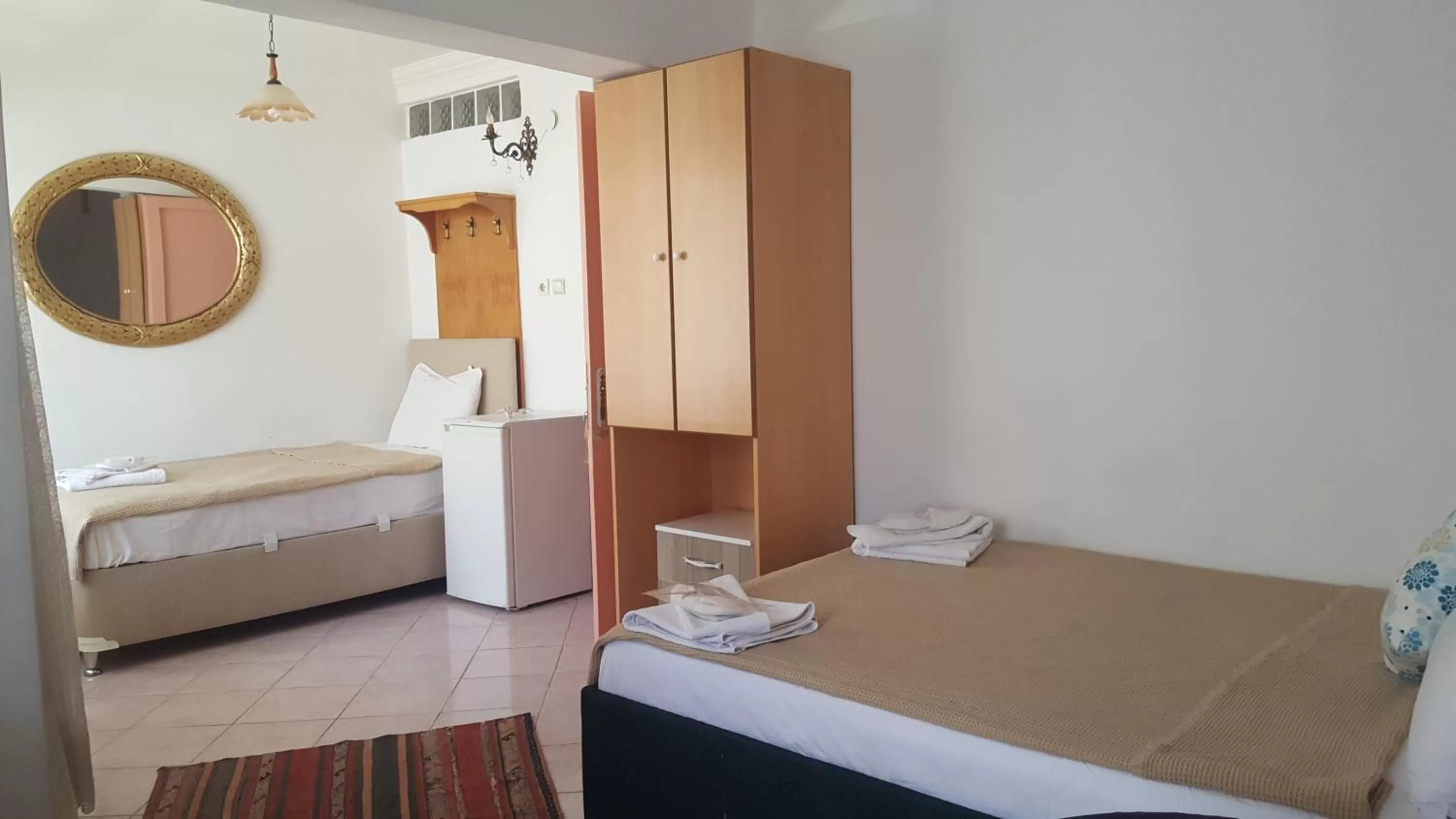 Photo of the whole room, Bed in Foça Ensar Hotel