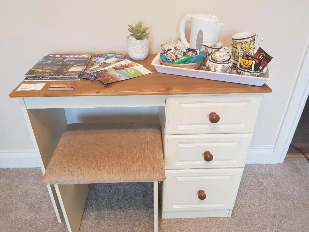 Kitchen or kitchenette in Sunrise view