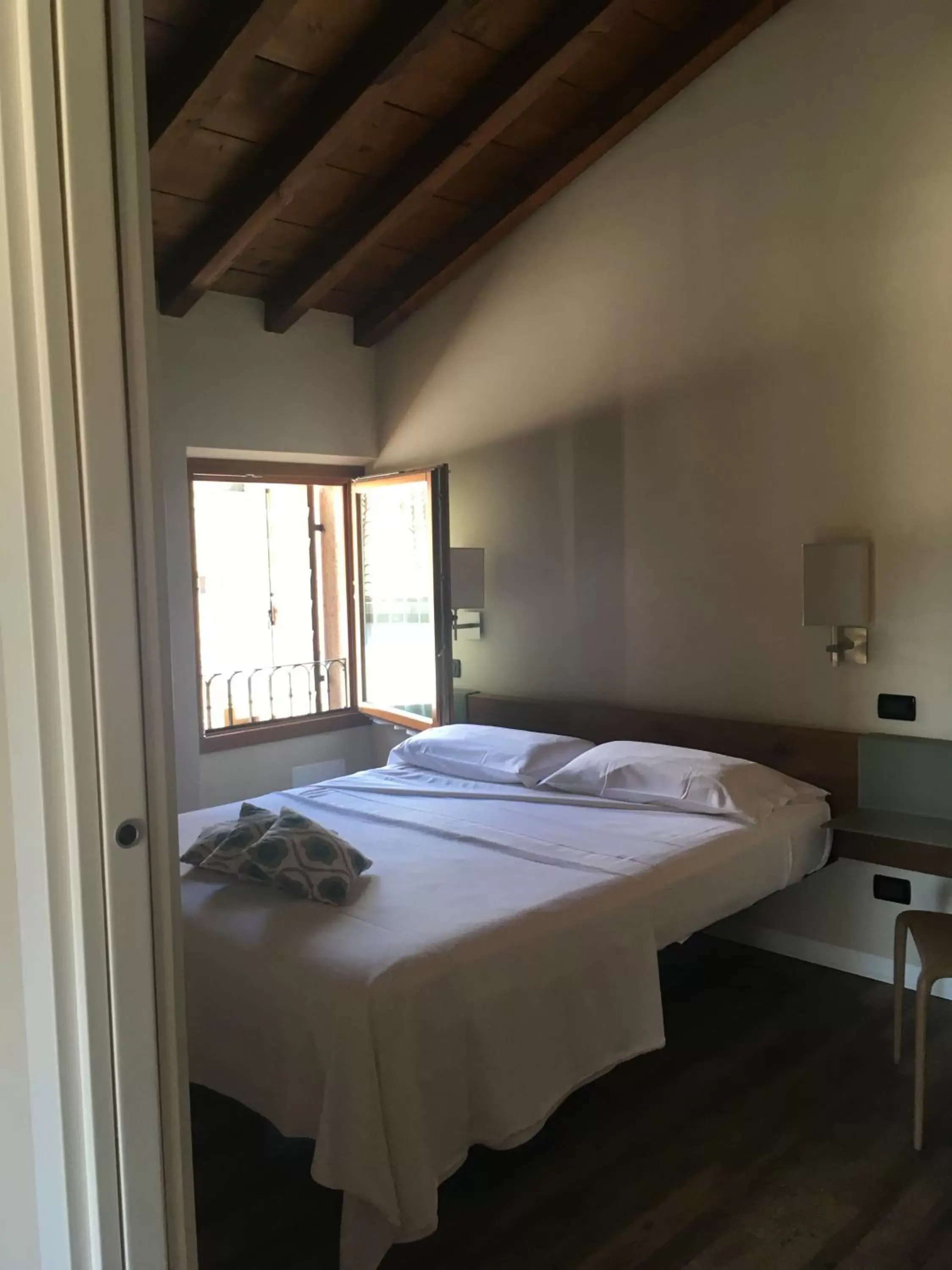 Bedroom, Bed in Corte San Luca Apartments