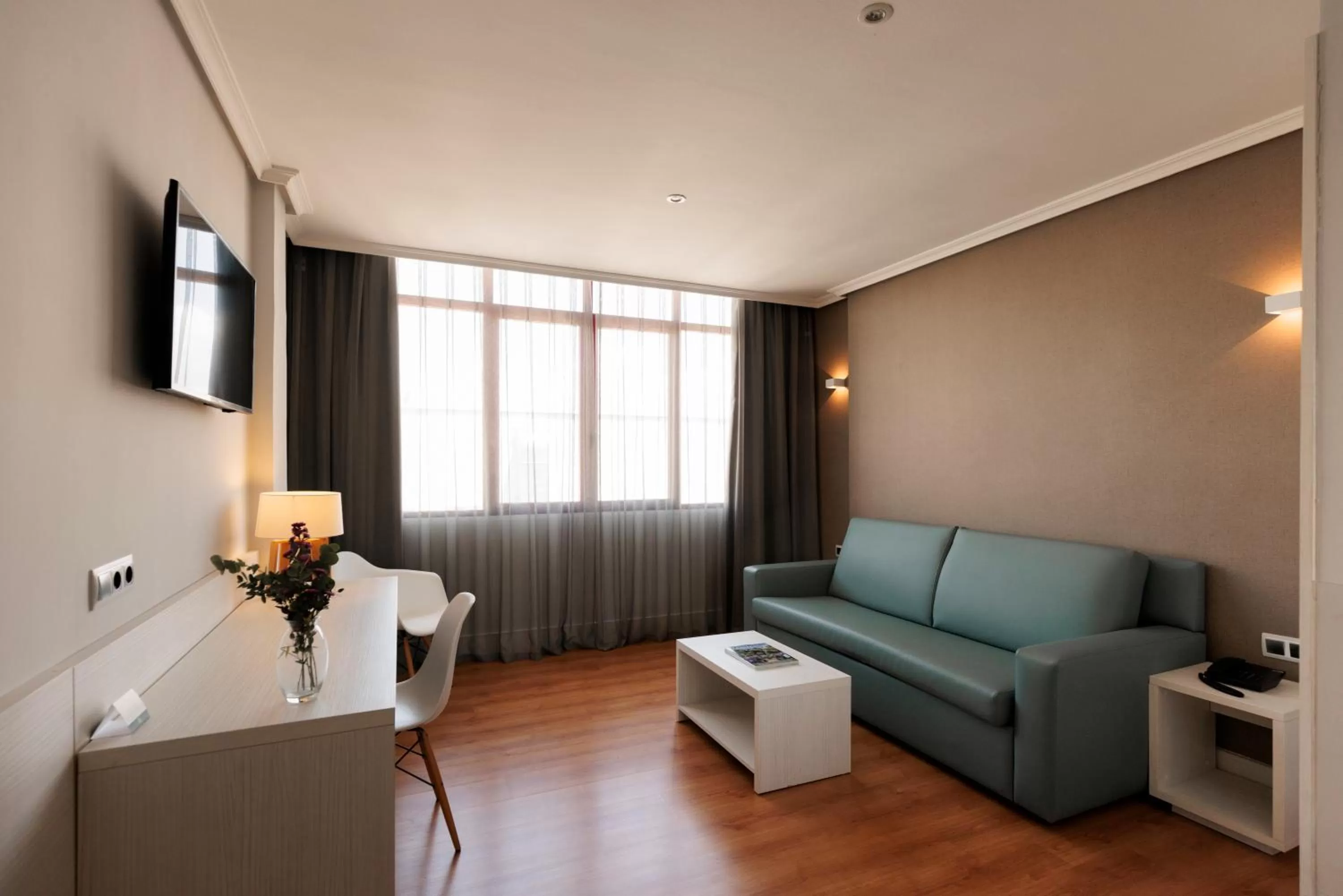 Living room in Hotel Pax Guadalajara