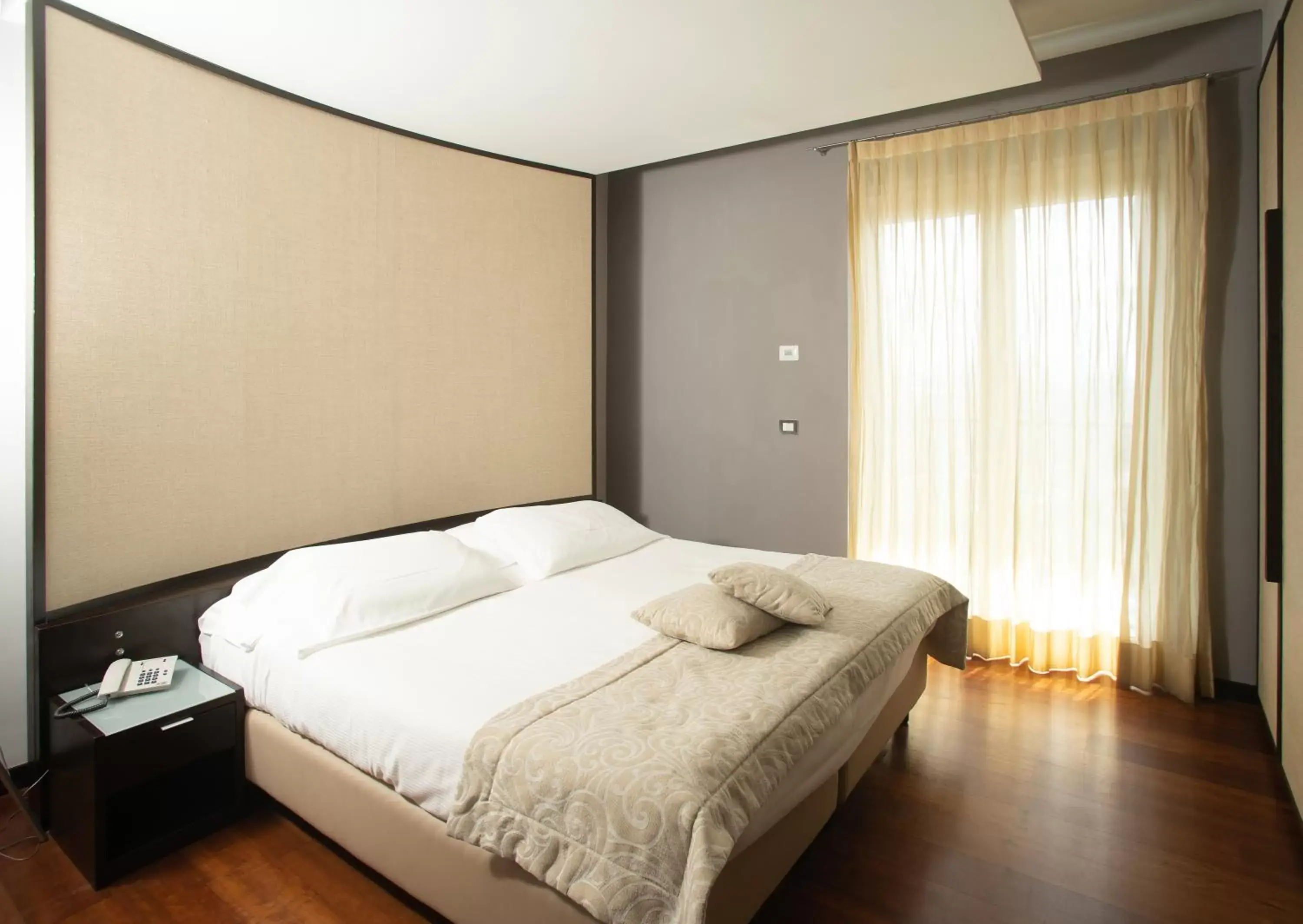 Bed in Hotel Villa Luisa