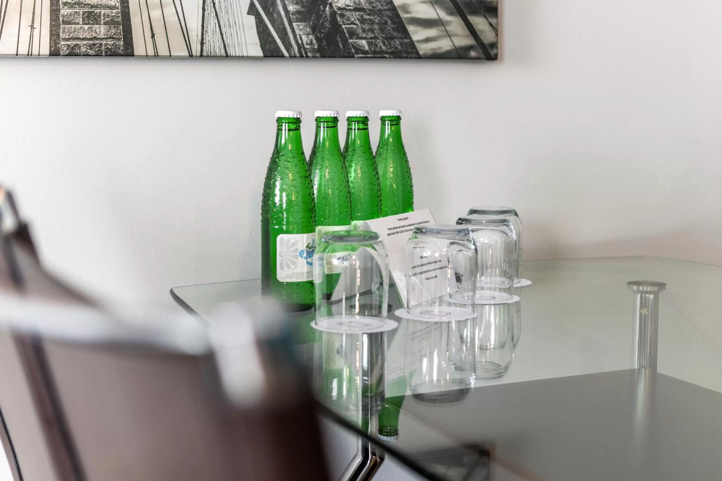 Drinks in Hotel Opera