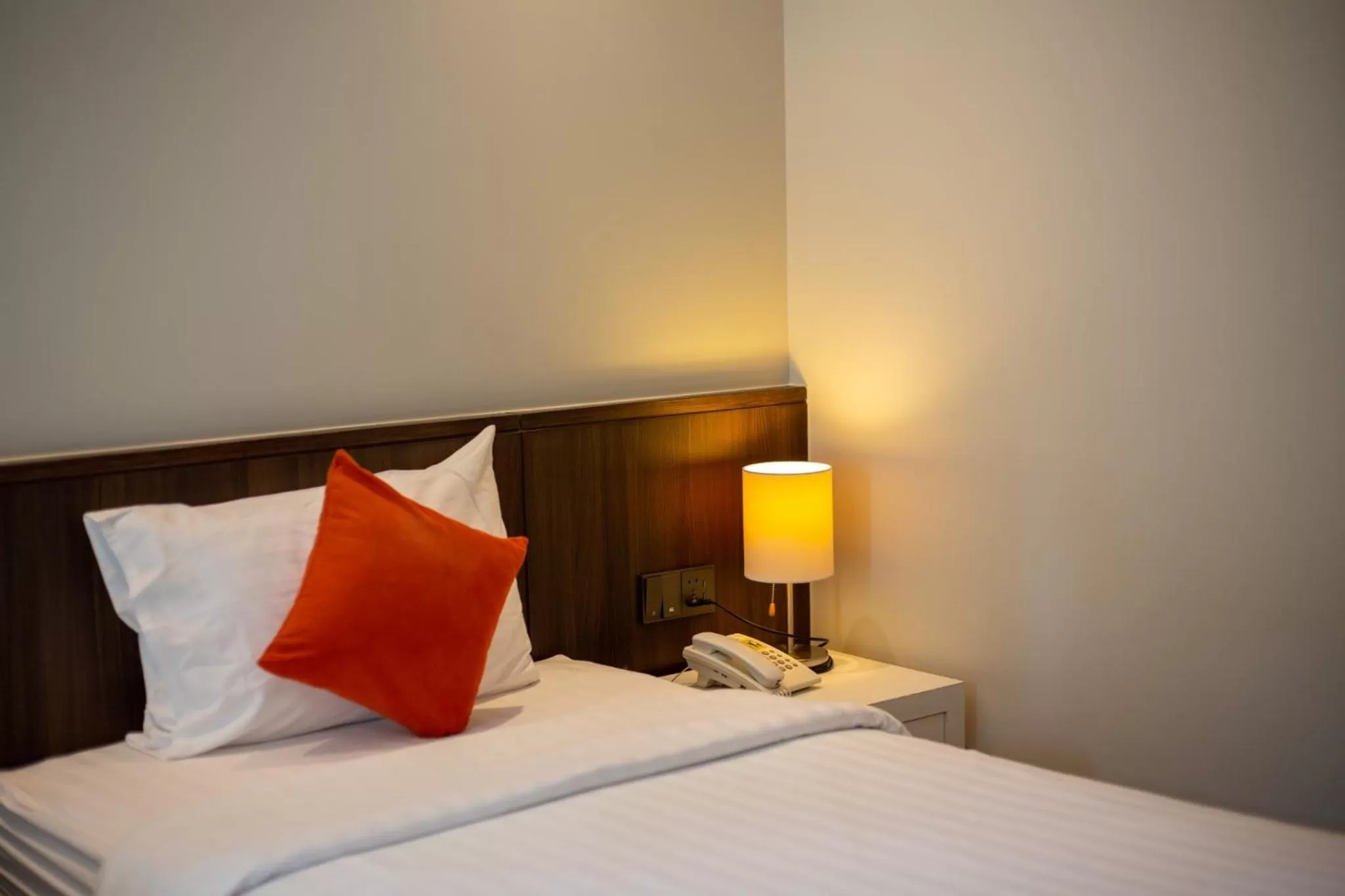 Bedroom, Bed in Lemontea Hotel Bangkok