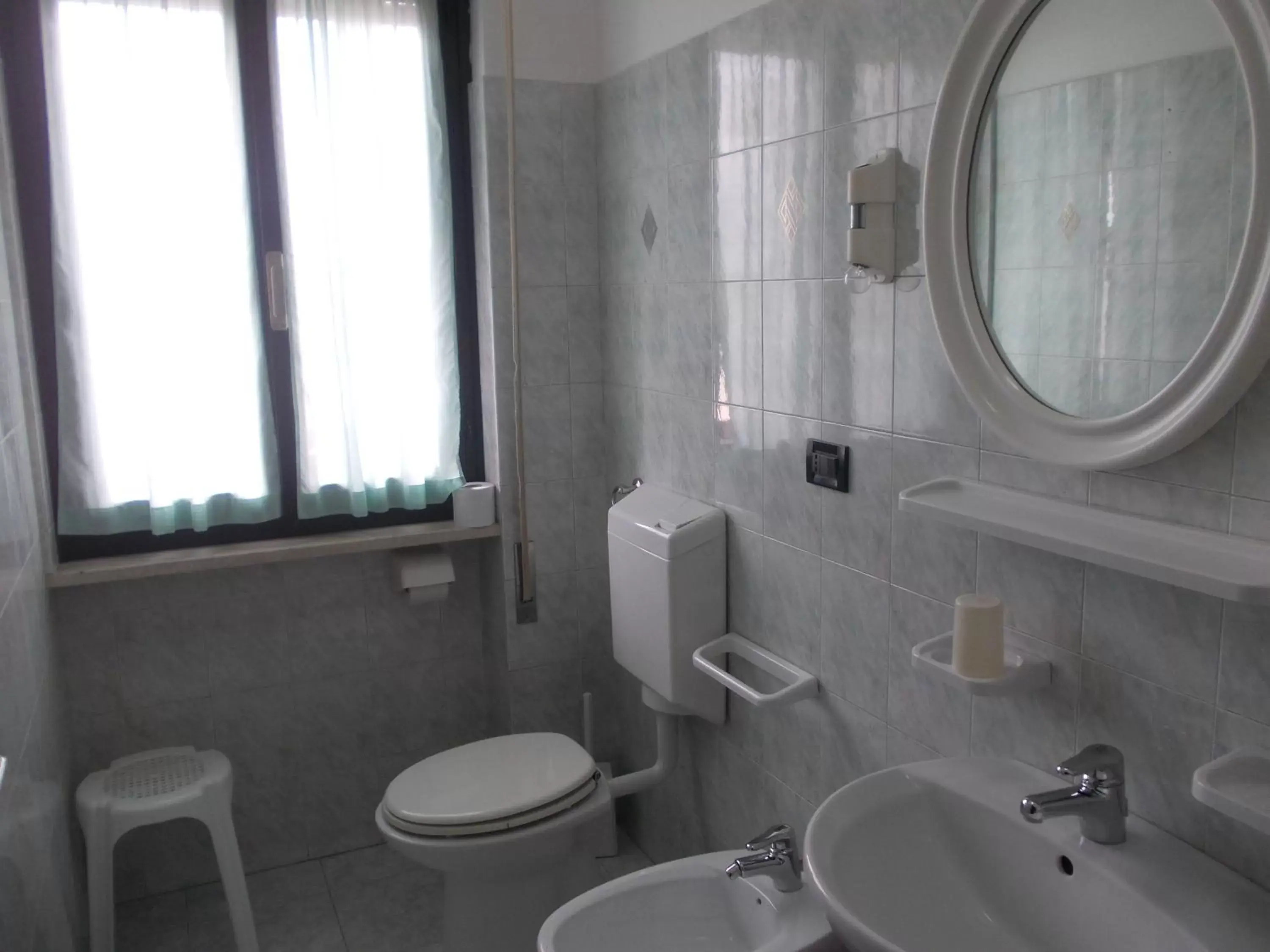 Bathroom in Scacco Rosso