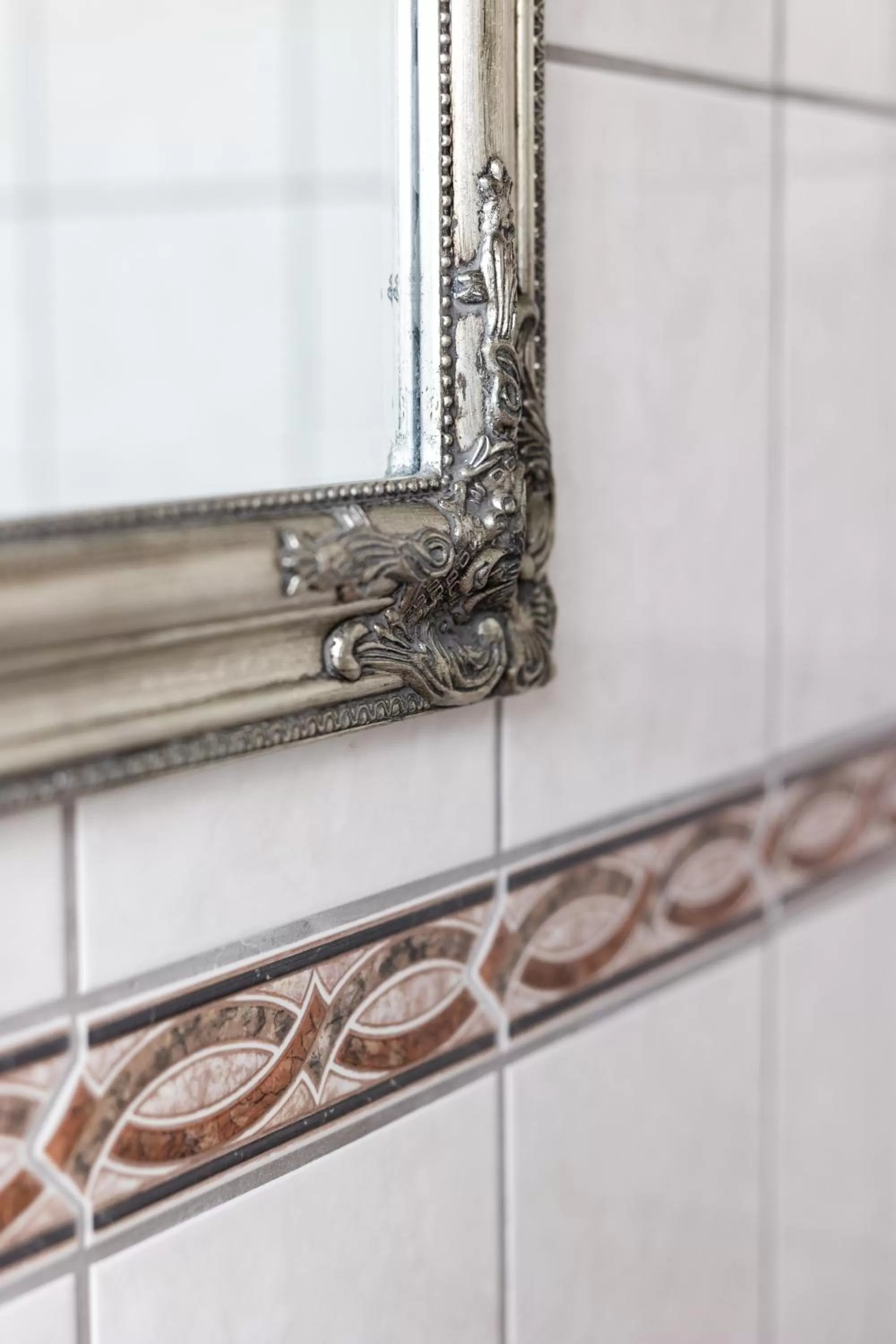 Bathroom in Park Hotel Linköping Fawlty Towers