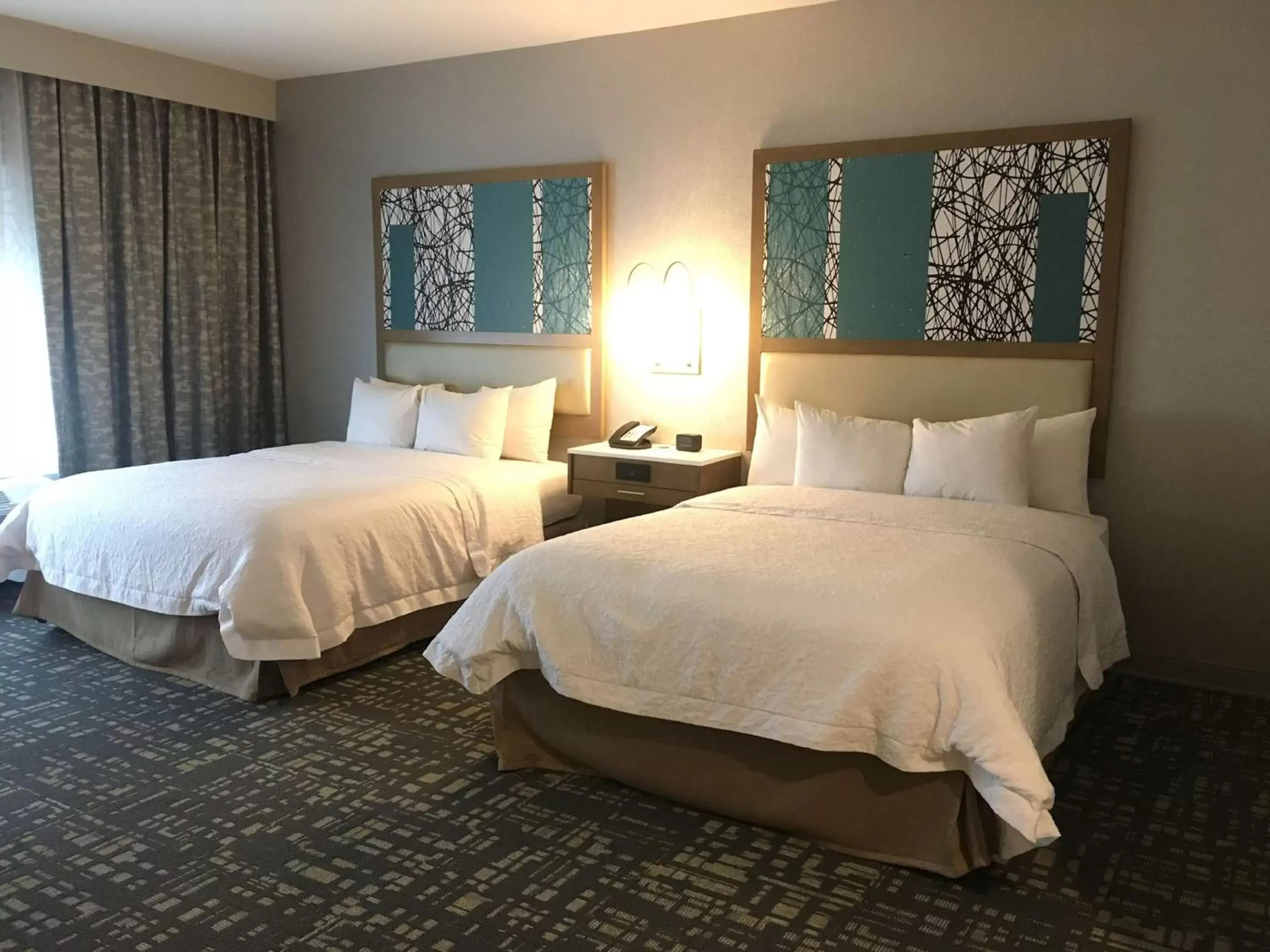 Bed in Hampton Inn & Suites Dallas-The Colony