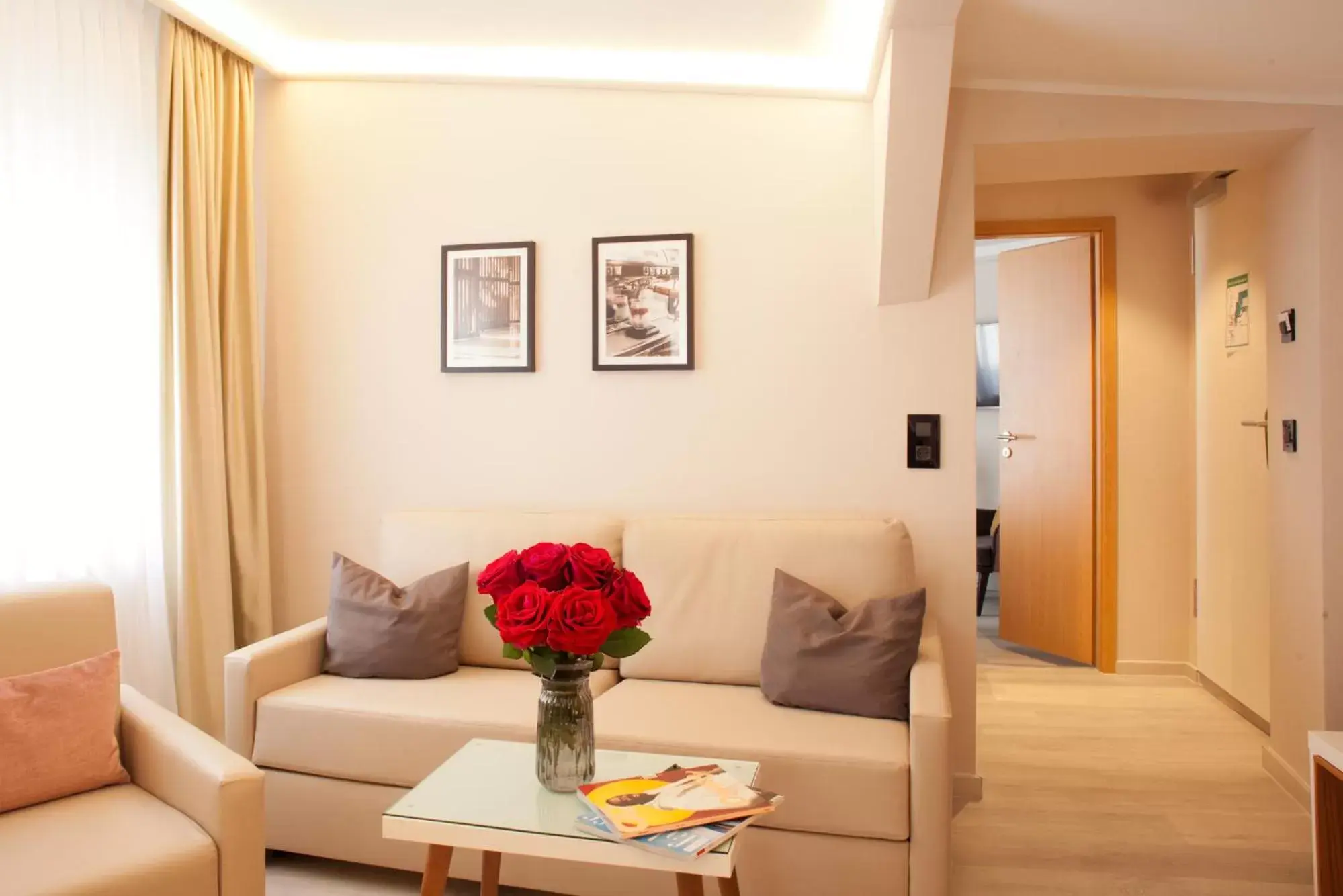 Living room, Seating Area in Hotel Schweriner Hof