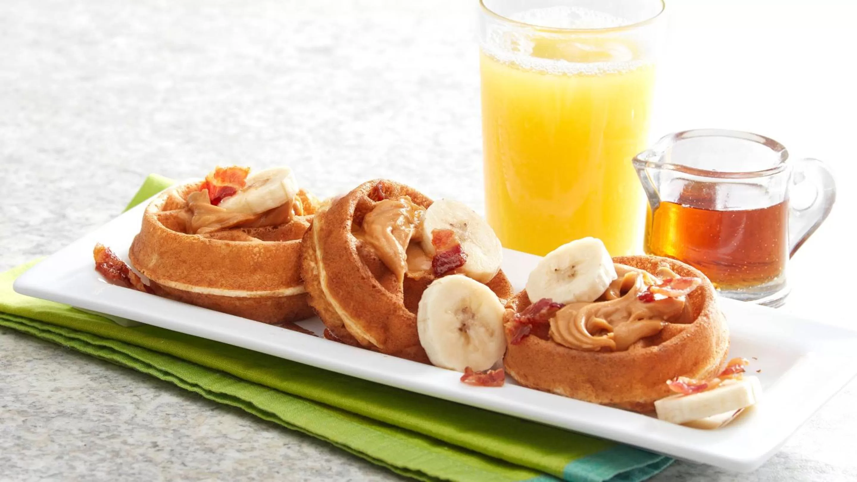 Breakfast in Eisenhower Hotel and Conference Center