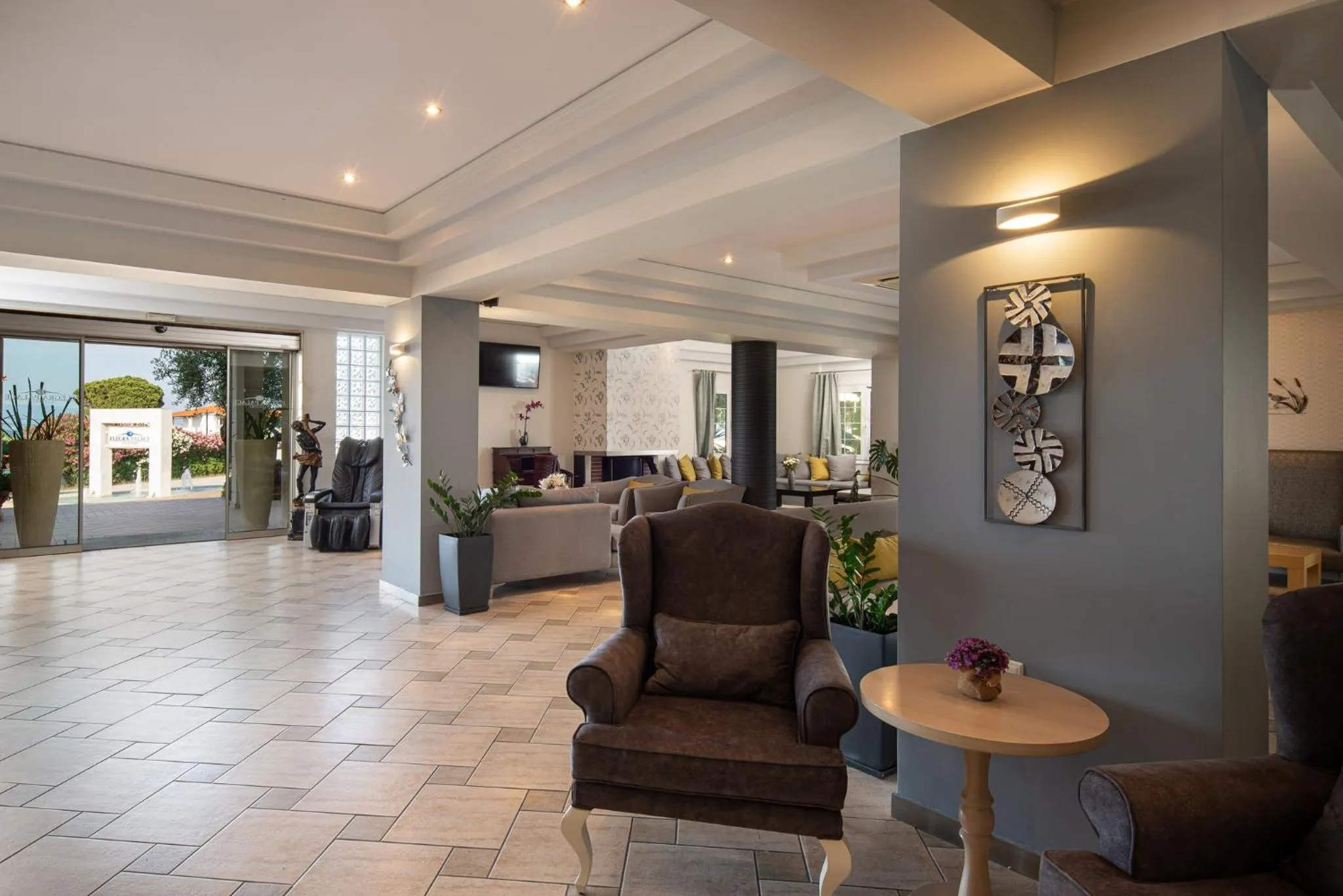 Lobby or reception in Flegra Palace