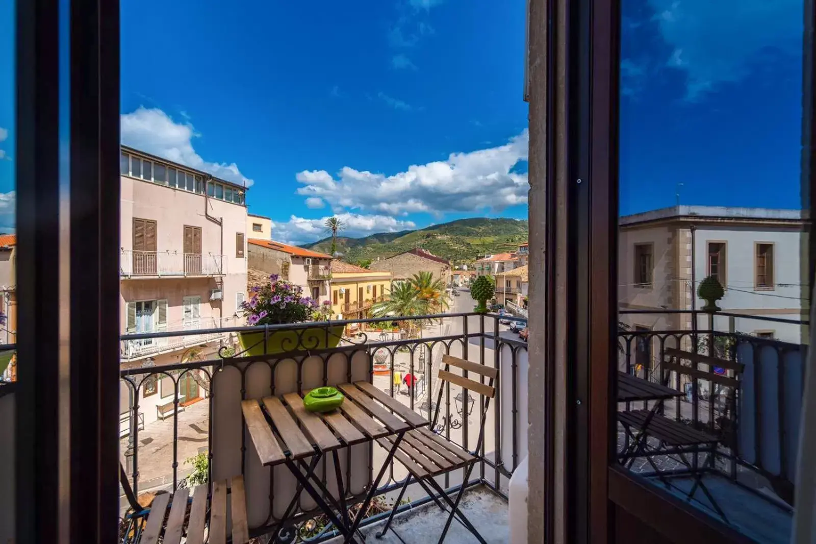 Balcony/Terrace in THE PALACE B&B and Apartments