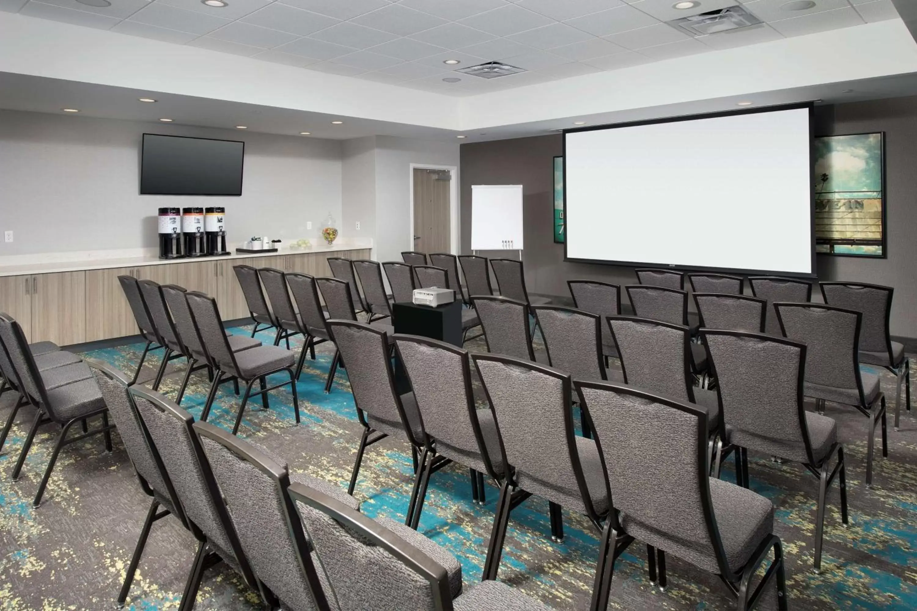 Meeting/conference room in Hampton Inn Miami Airport East
