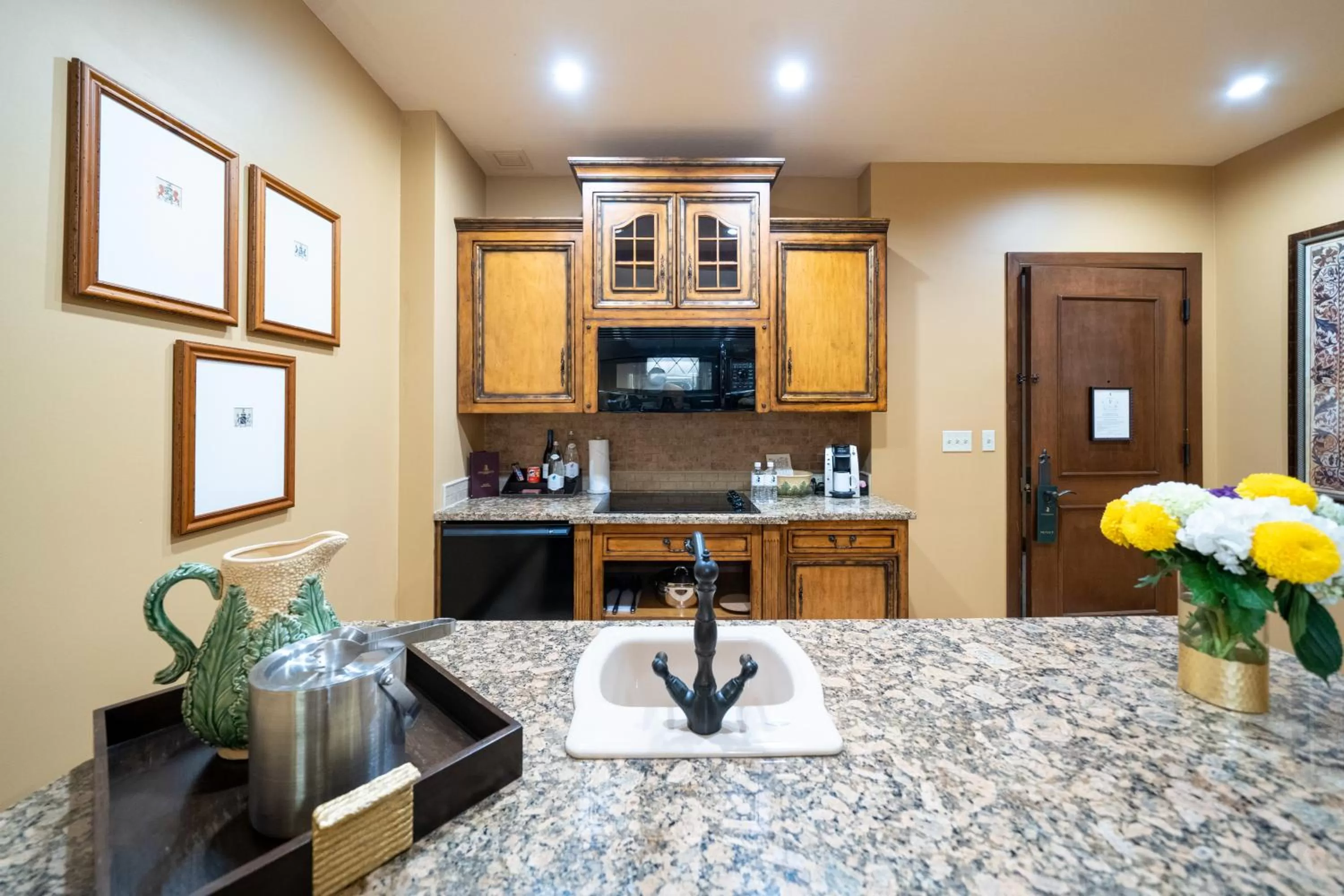 Kitchen or kitchenette in Hotel Granduca Houston