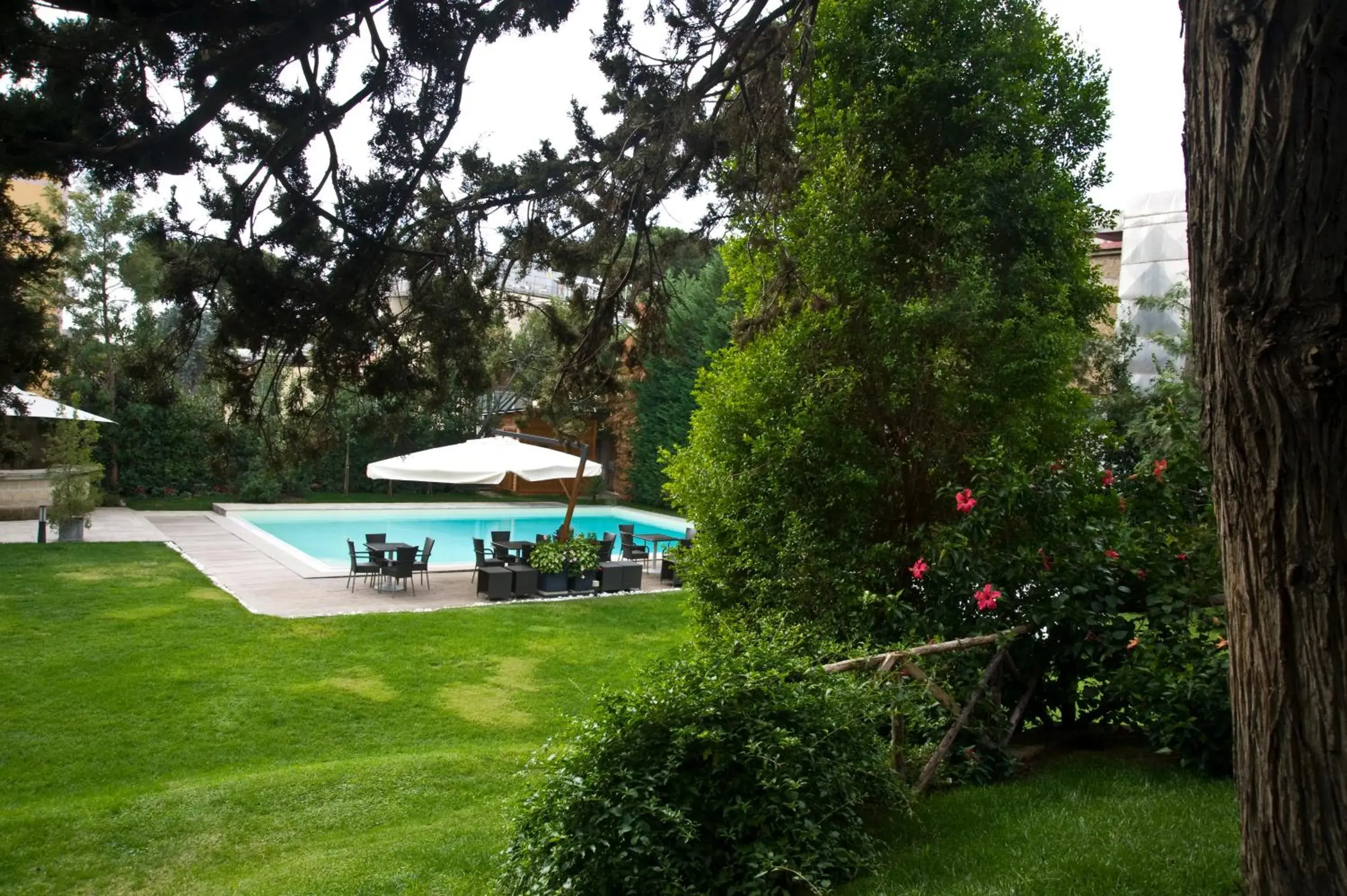 Facade/entrance, Swimming Pool in Villa Maria Cristina