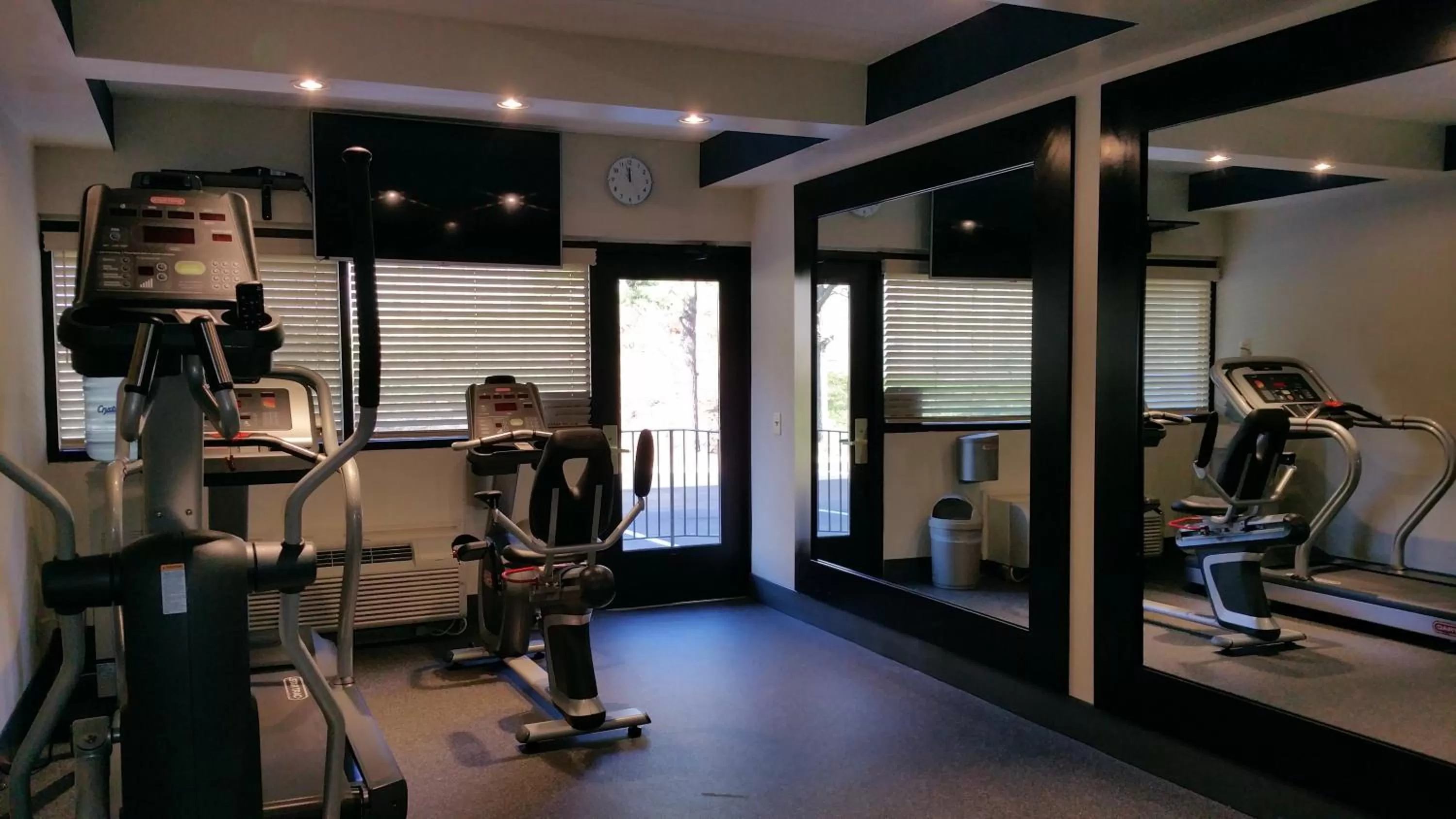 Fitness centre/facilities in Wingate by Wyndham Springfield