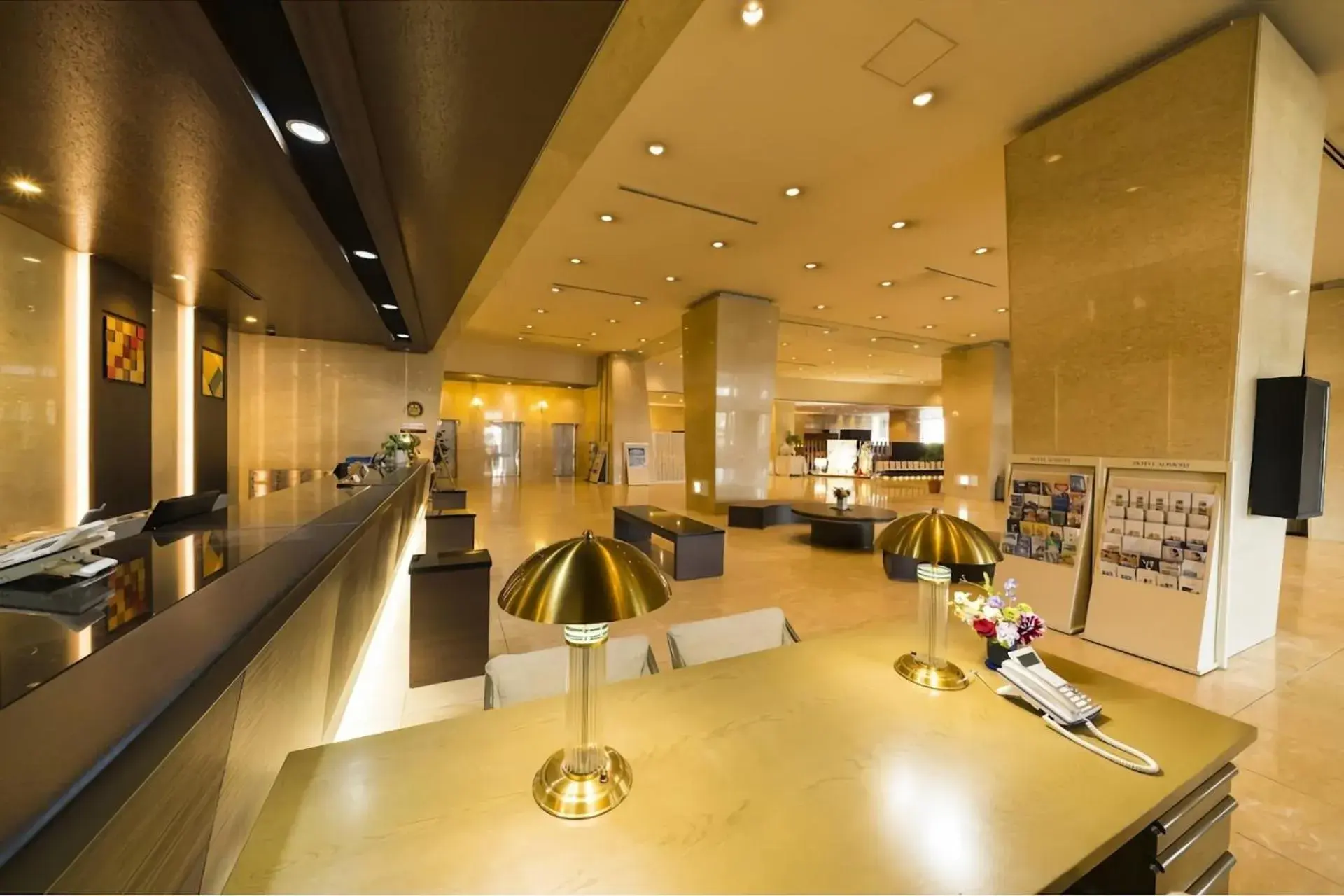 Lobby or reception, Restaurant/Places to Eat in Hotel Aomori