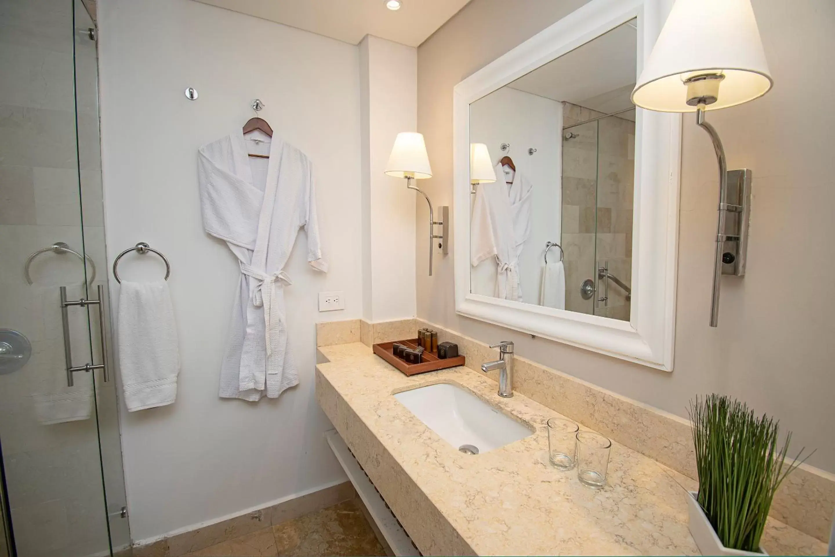 Bathroom in Hotel Caribe by Faranda Grand, a member of Radisson Individuals