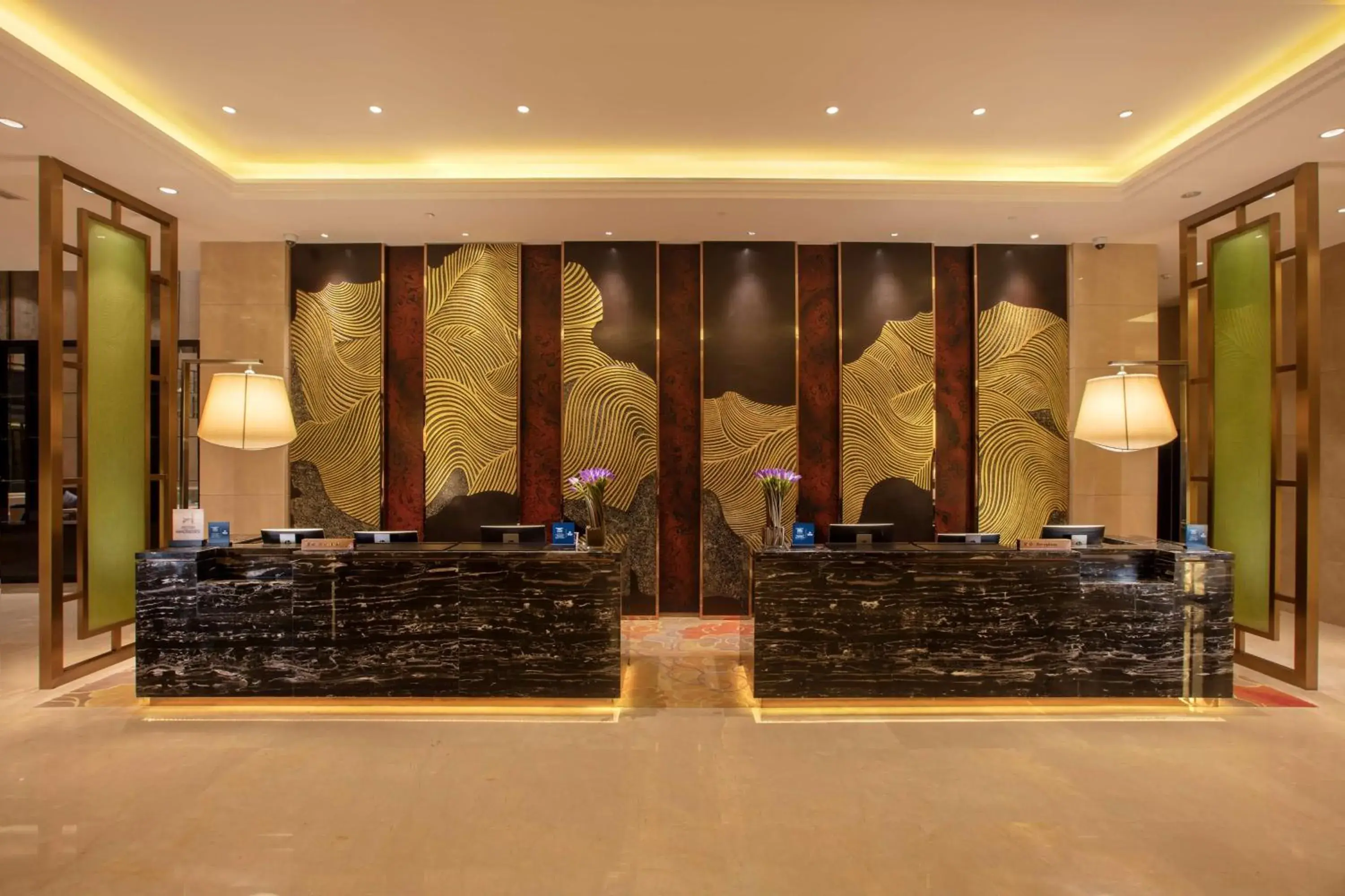 Lobby or reception in Hilton Wuhan Riverside